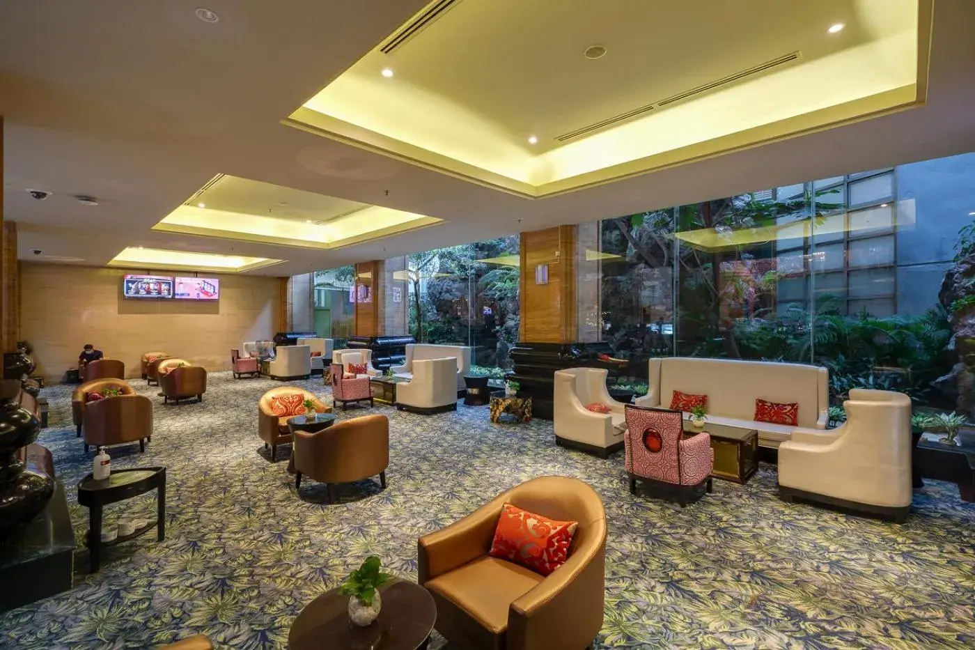 Restaurant/places to eat in NagaWorld Hotel & Entertainment Complex Restaurant/places to eat in NagaWorld Hotel & Entertainment Complex