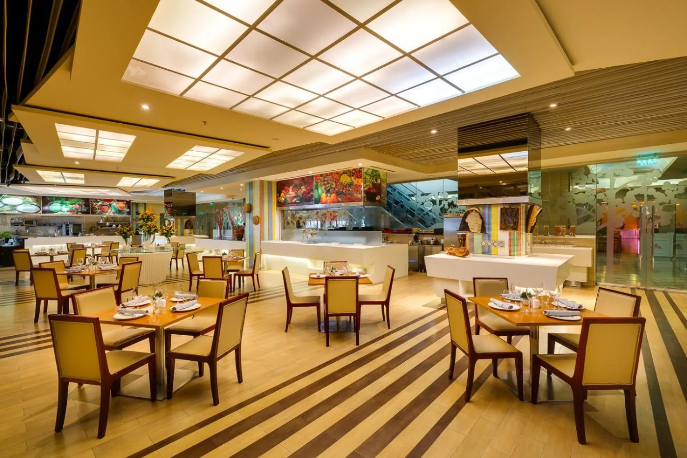 Restaurant/places to eat in NagaWorld Hotel & Entertainment Complex