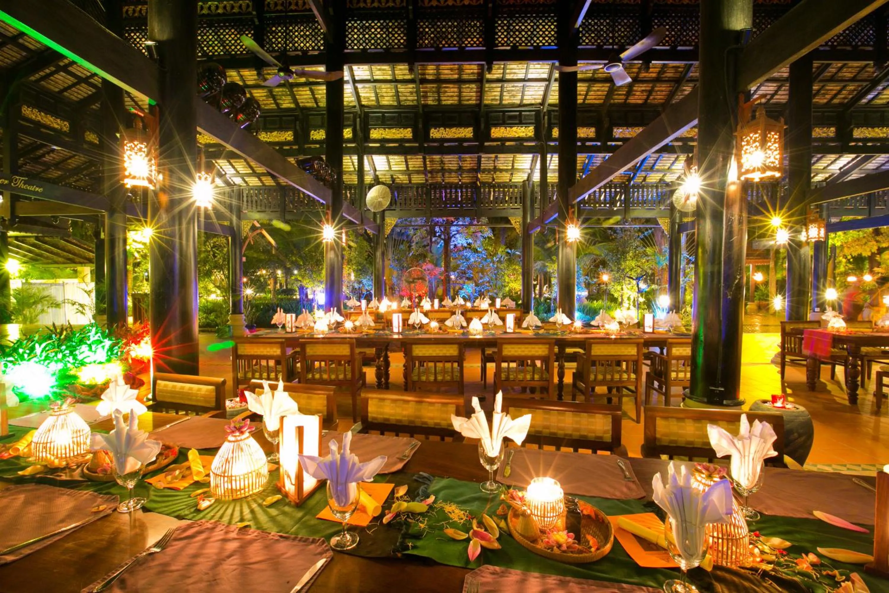 Restaurant/places to eat in Empress Angkor Resort & Spa