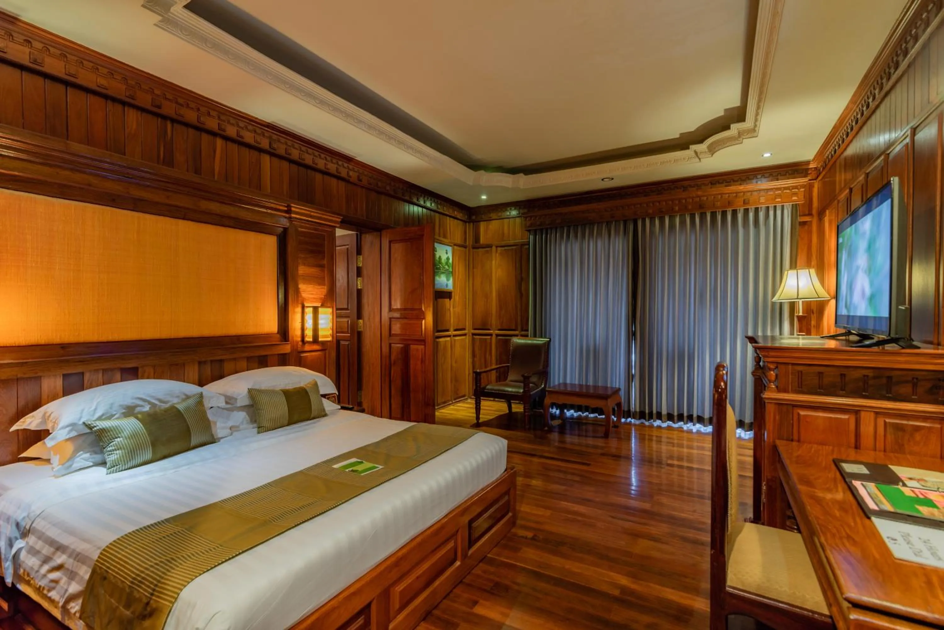 Photo of the whole room, Bed in Empress Angkor Resort & Spa