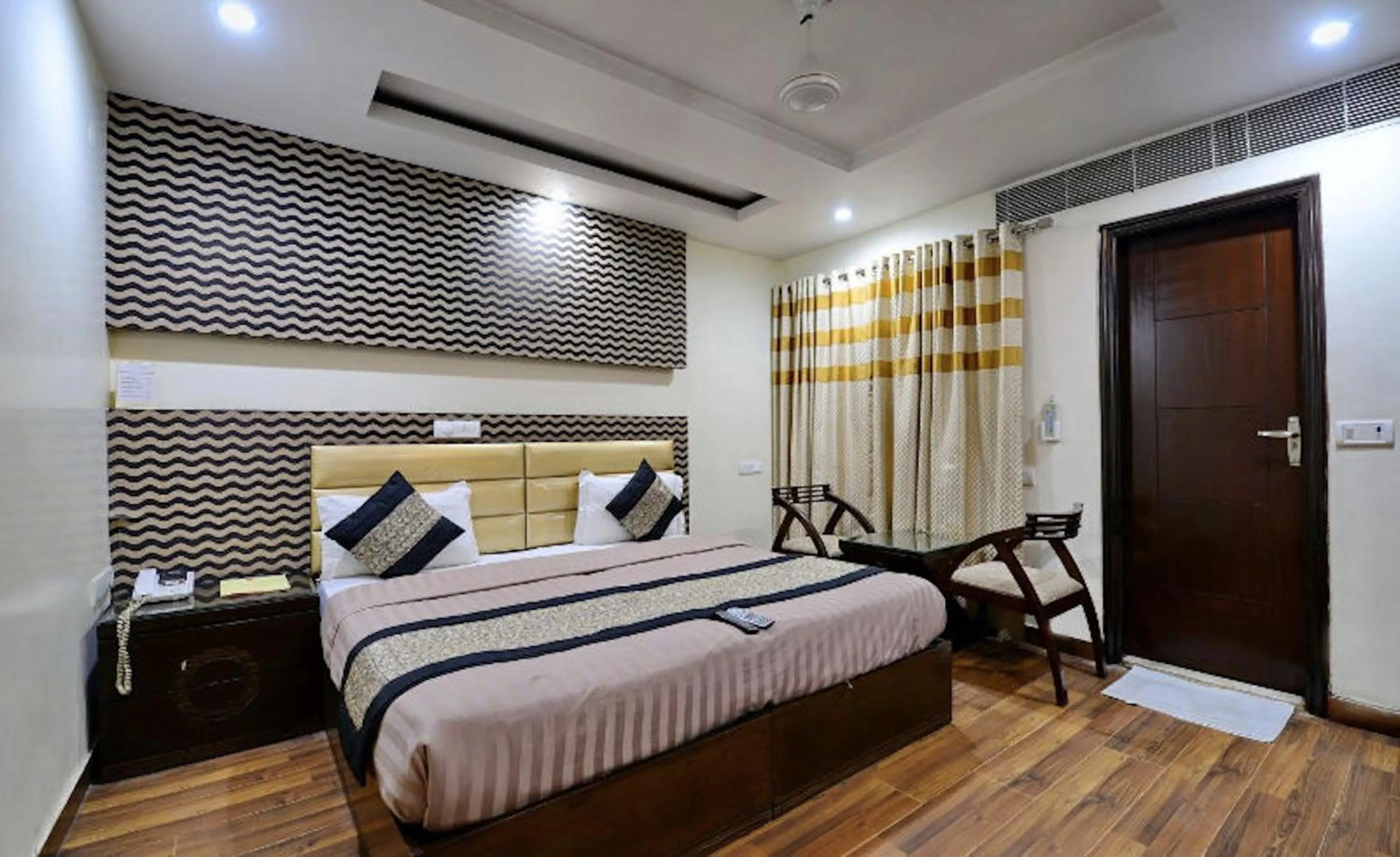 Photo of the whole room, Bed in Hotel The Daanish Residency - Karol Bagh