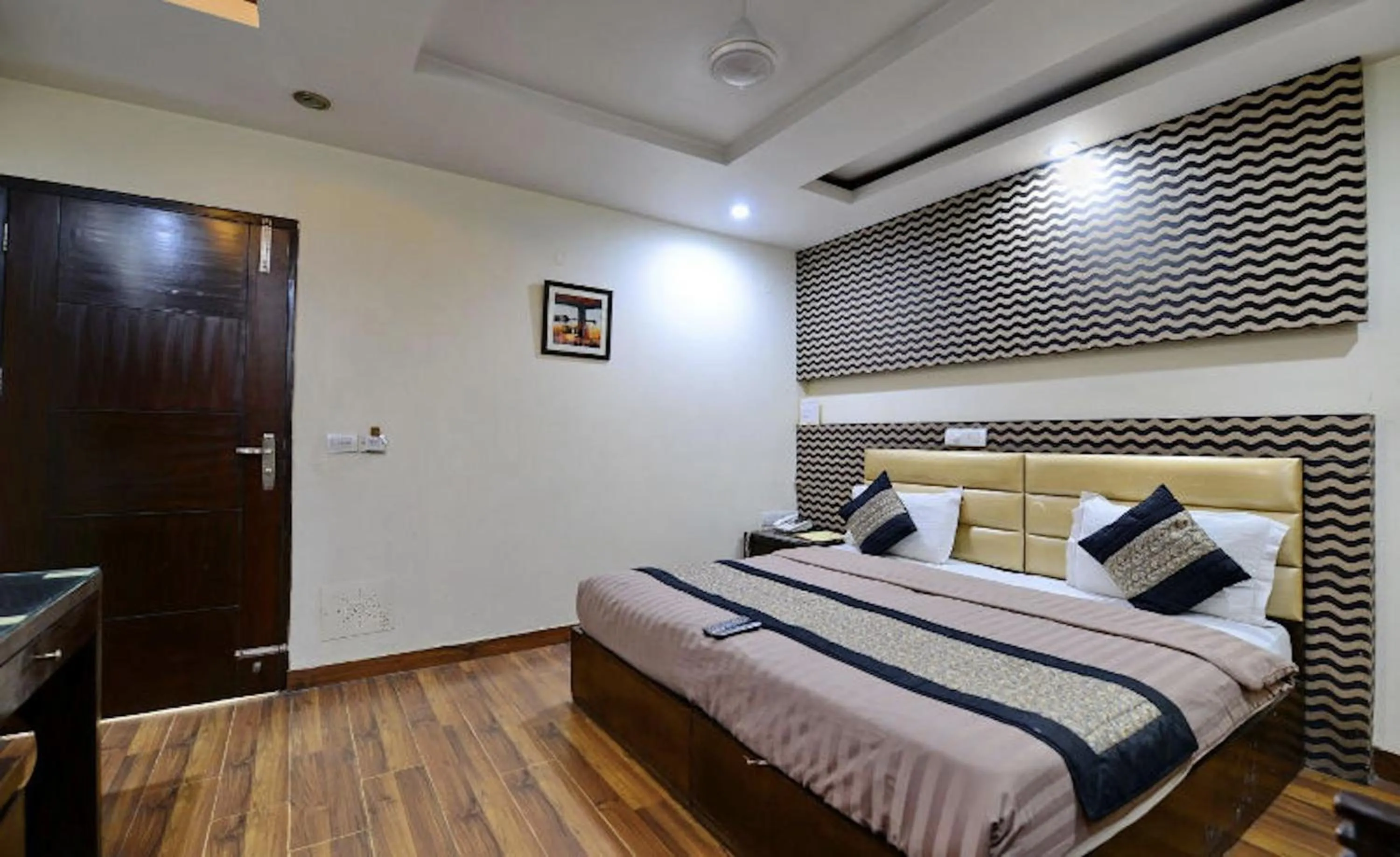 Photo of the whole room, Bed in Hotel The Daanish Residency - Karol Bagh