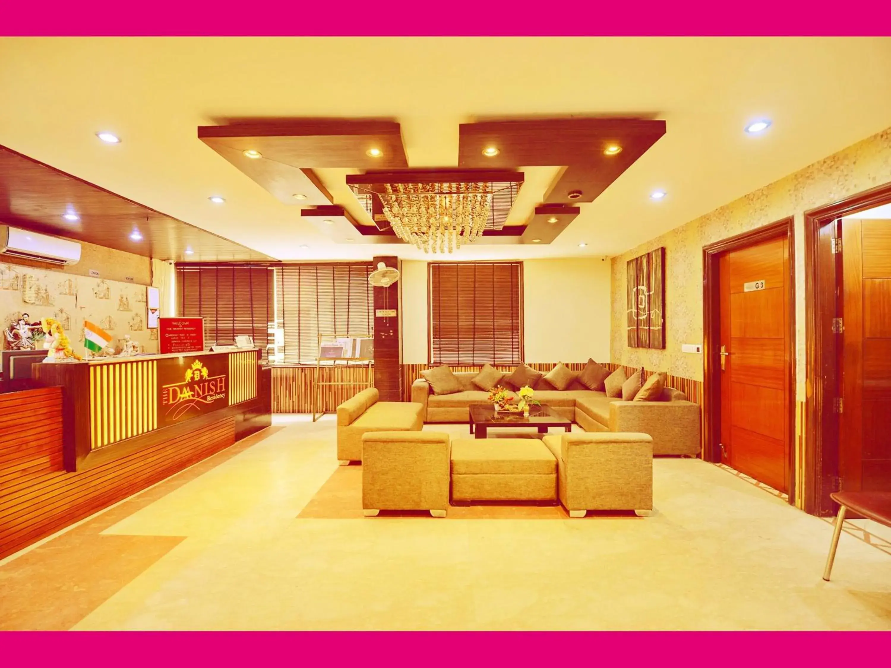 Facade/entrance in Hotel The Daanish Residency - Karol Bagh Facade/entrance in Hotel The Daanish Residency - Karol Bagh