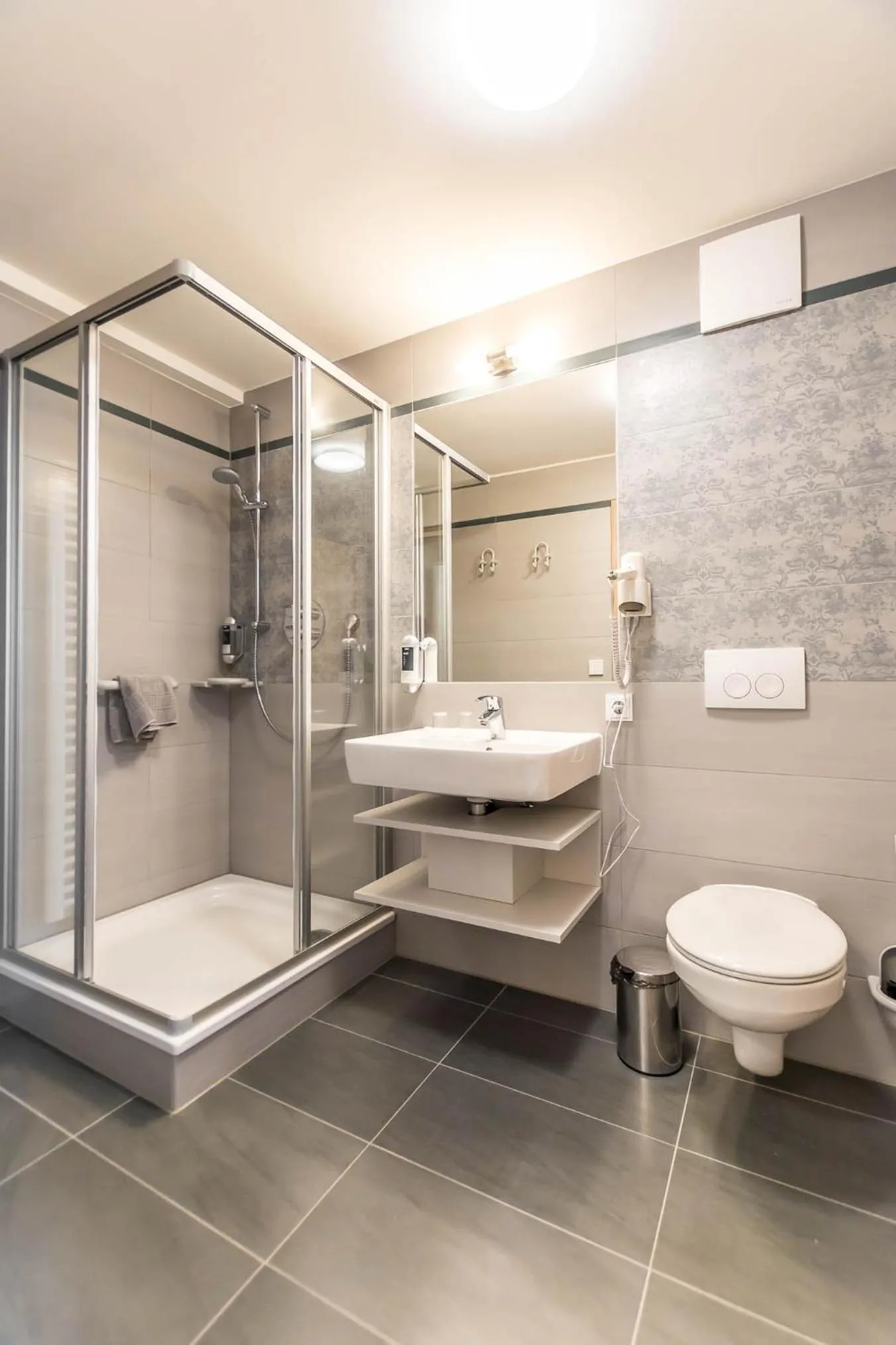 Property building in Schumanns Garten