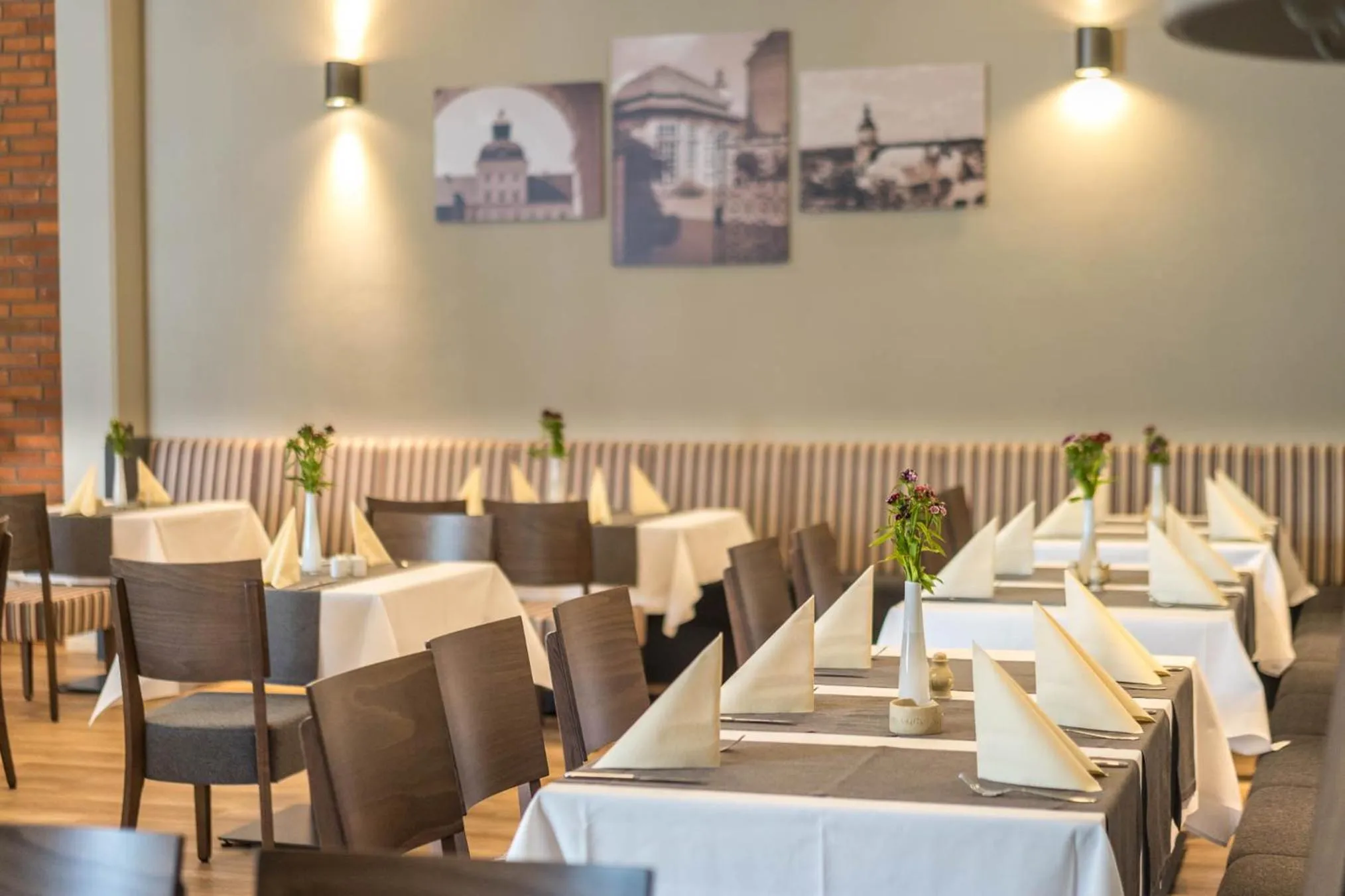 Breakfast in Schumanns Garten