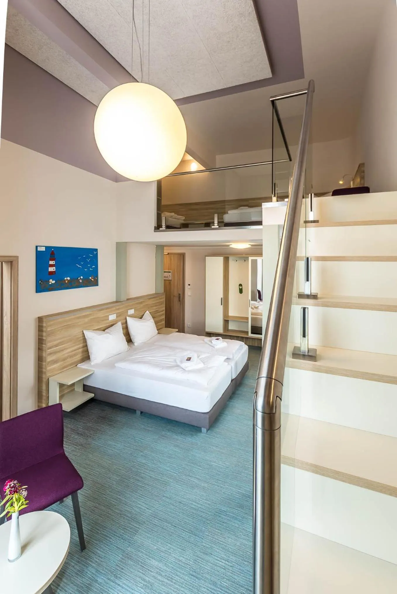 Photo of the whole room, Bed in Schumanns Garten