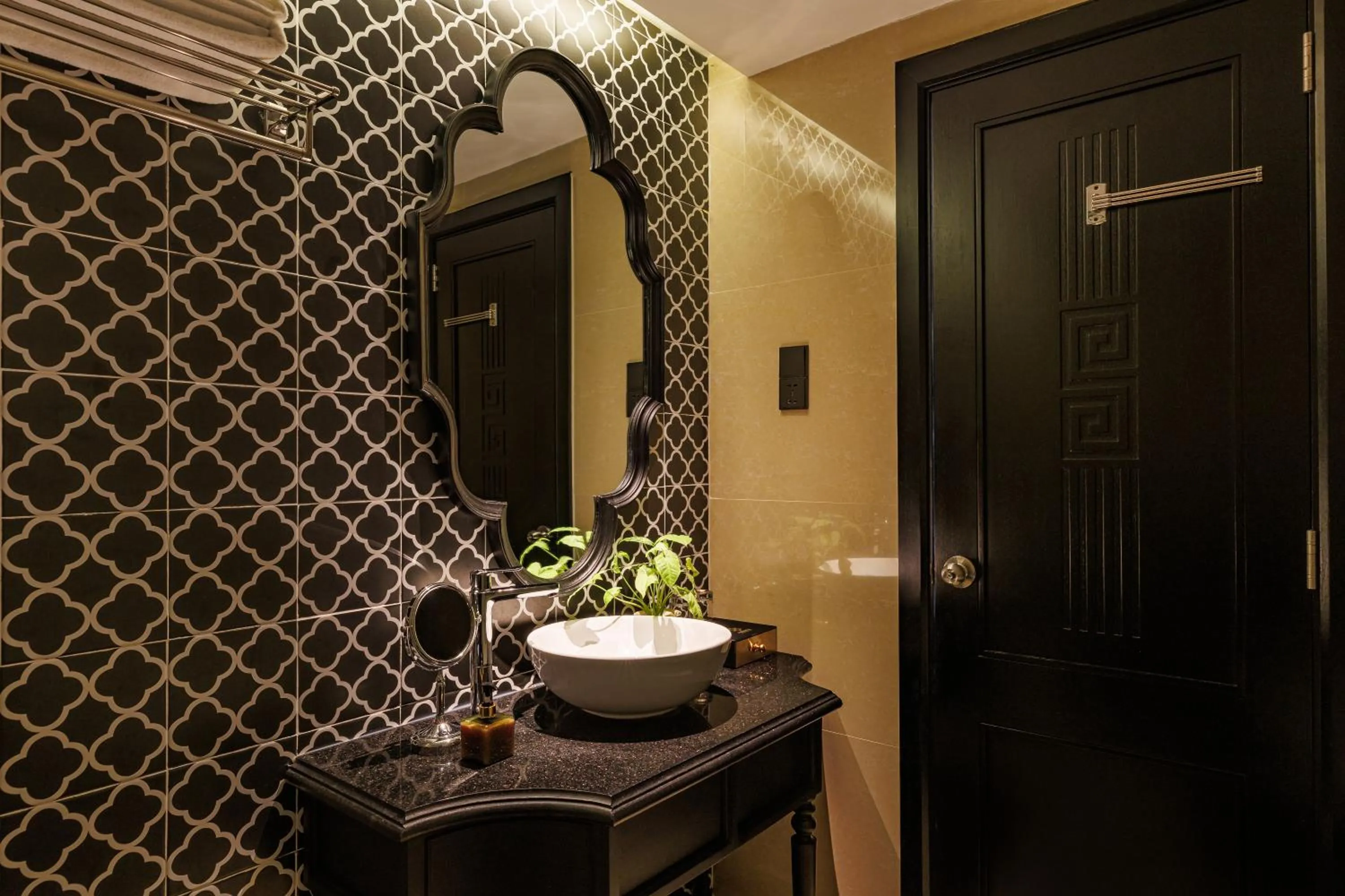 Bathroom in Hadana Boutique Resort Hoi An