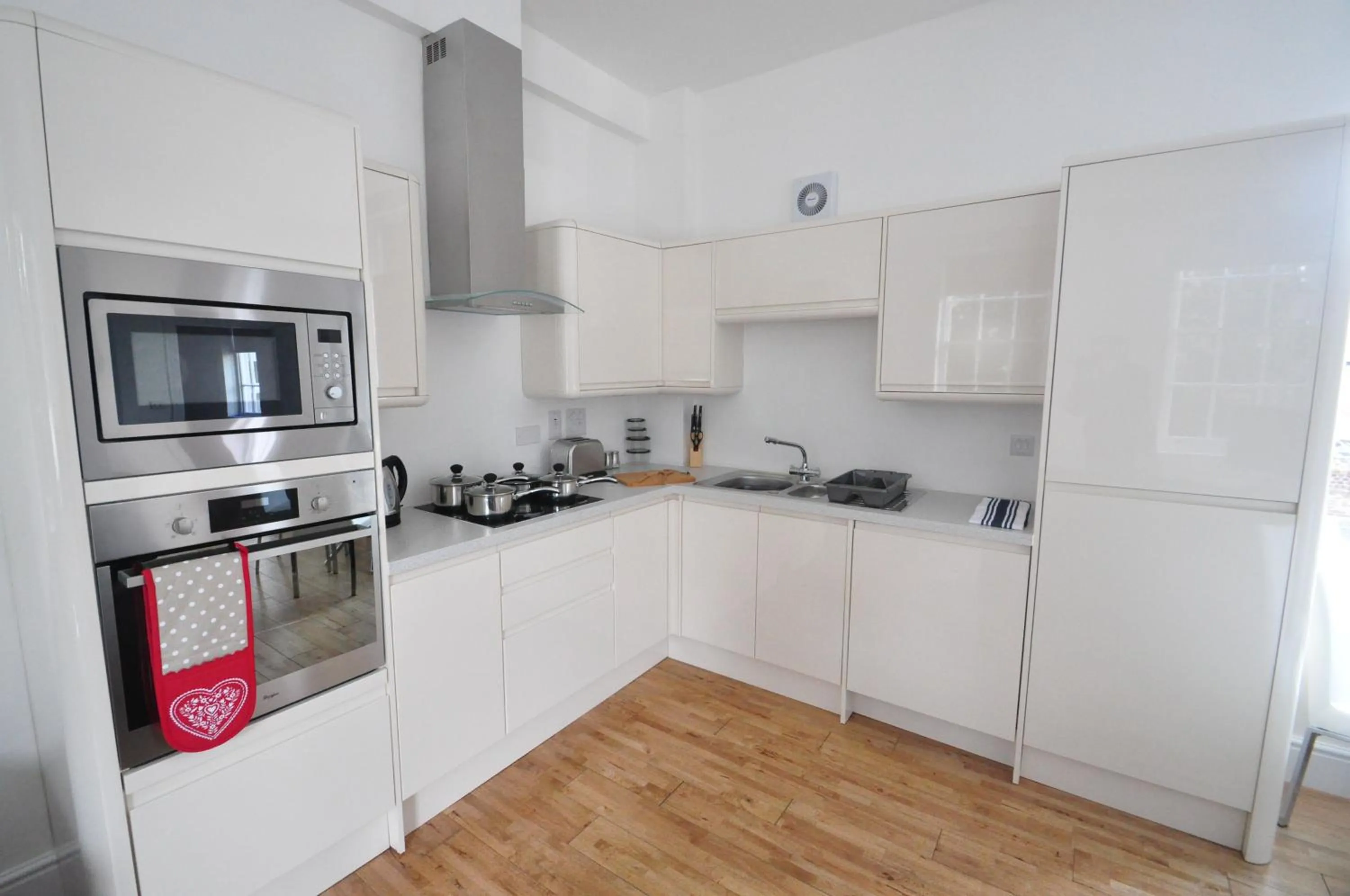 Kitchen or kitchenette, Kitchen/Kitchenette in Andover Apartments