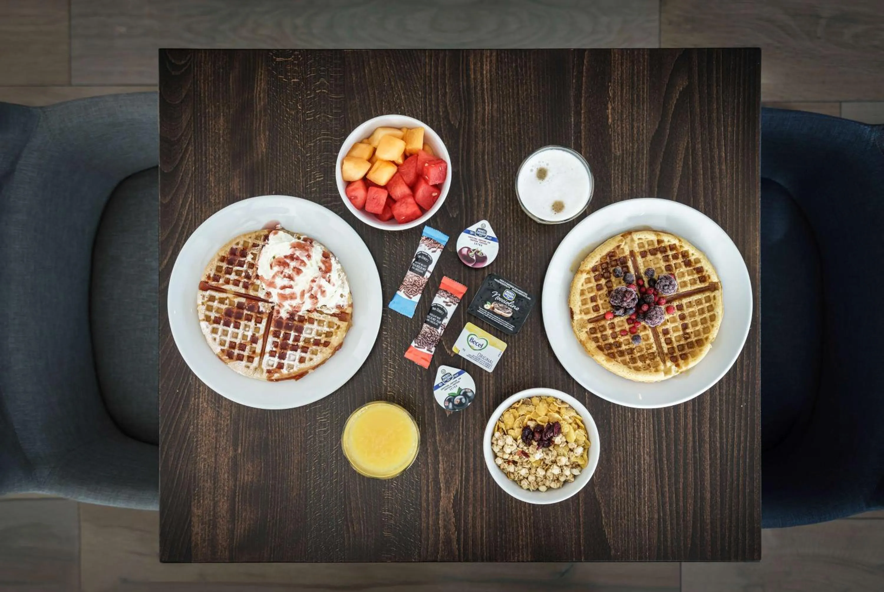 Breakfast in Hampton by Hilton Amsterdam Centre East