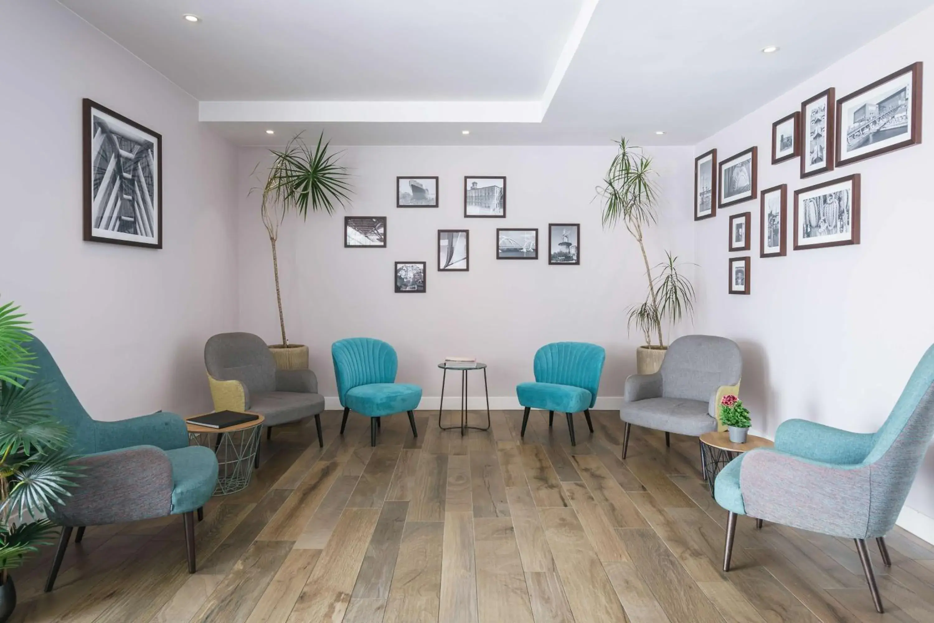 Lobby or reception in Hampton by Hilton Amsterdam Centre East Lobby or reception in Hampton by Hilton Amsterdam Centre East