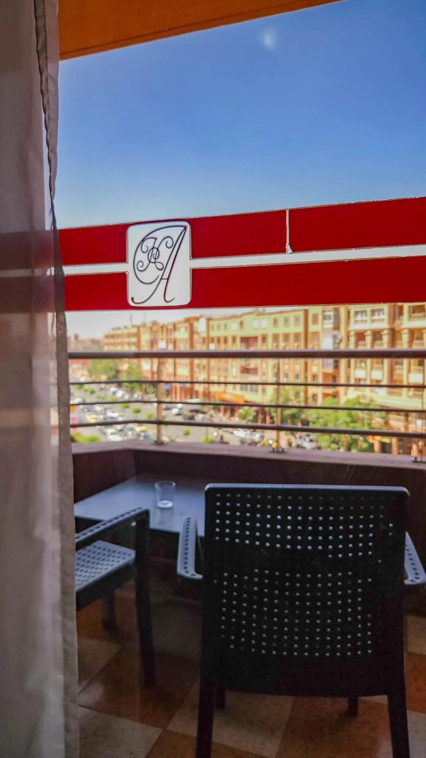 Hôtel Les Ambassadeurs