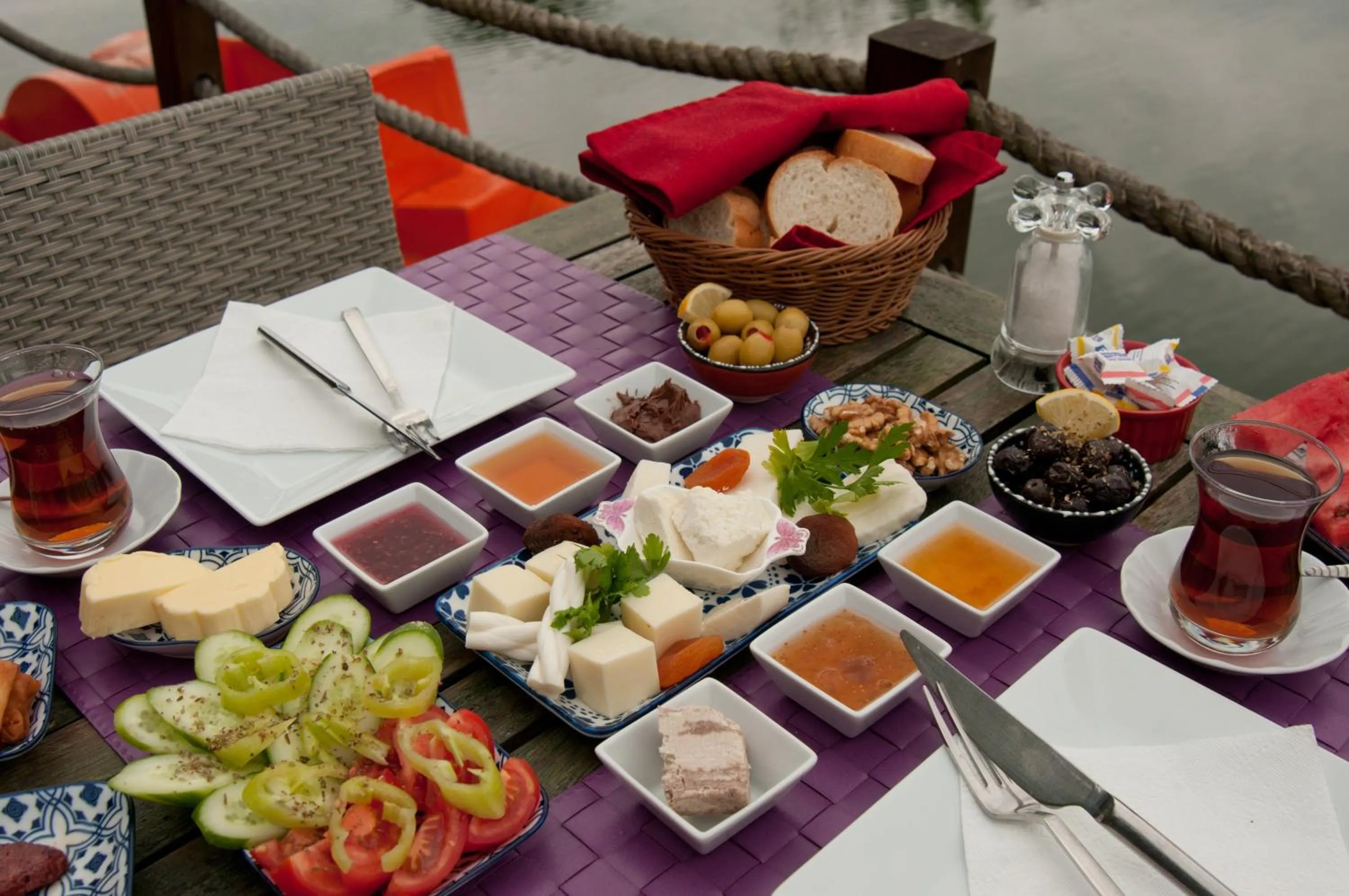 Breakfast in Agva Nehir Evi - Adult Only