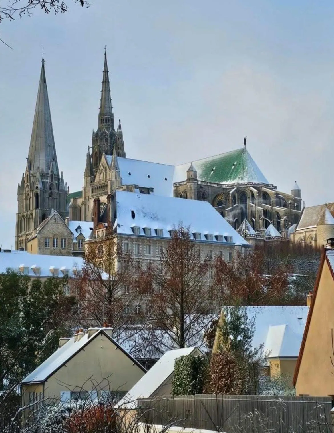 Property building in Hôtellerie Saint Yves
