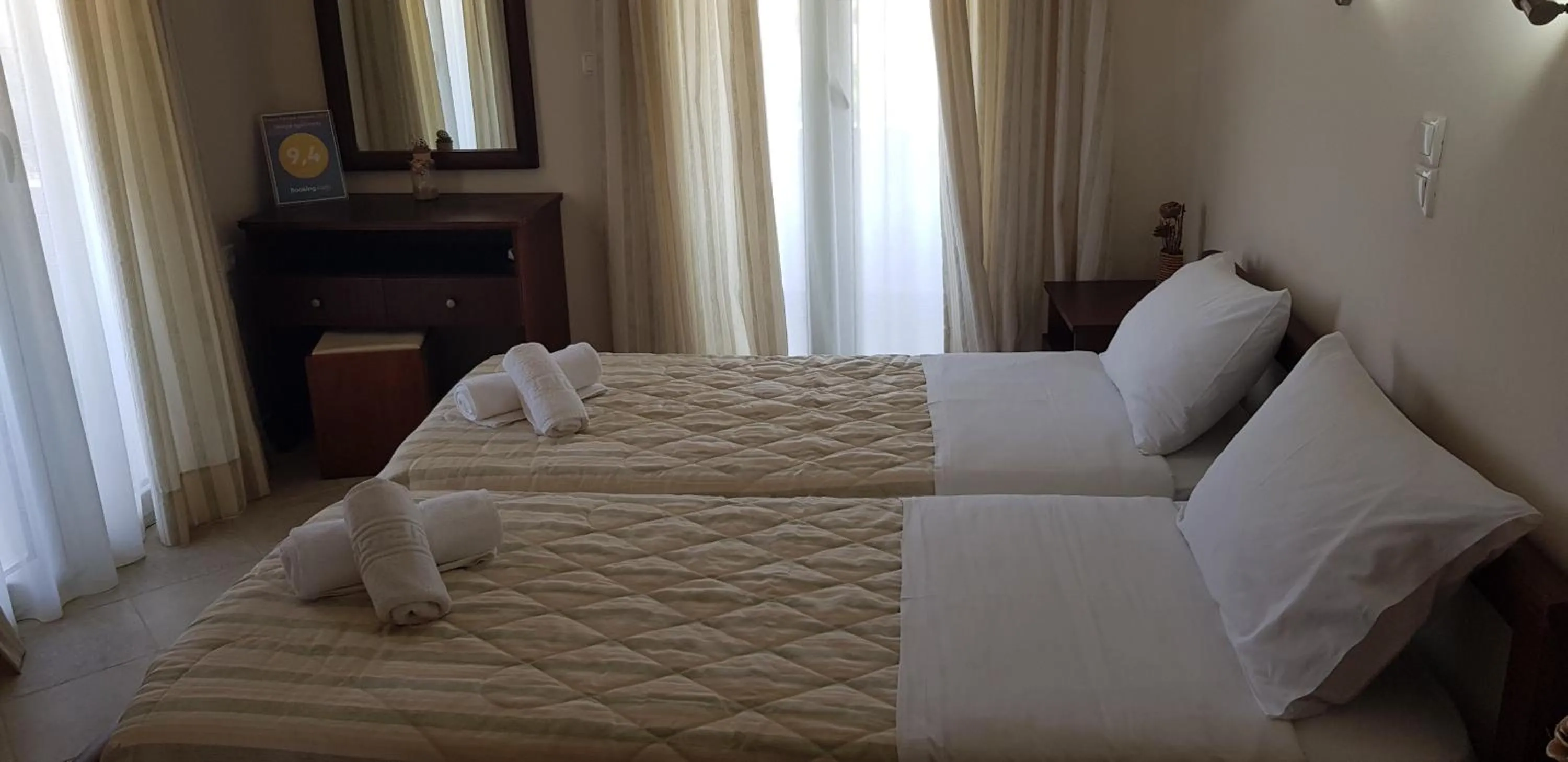 Bed in Georgia Apartments
