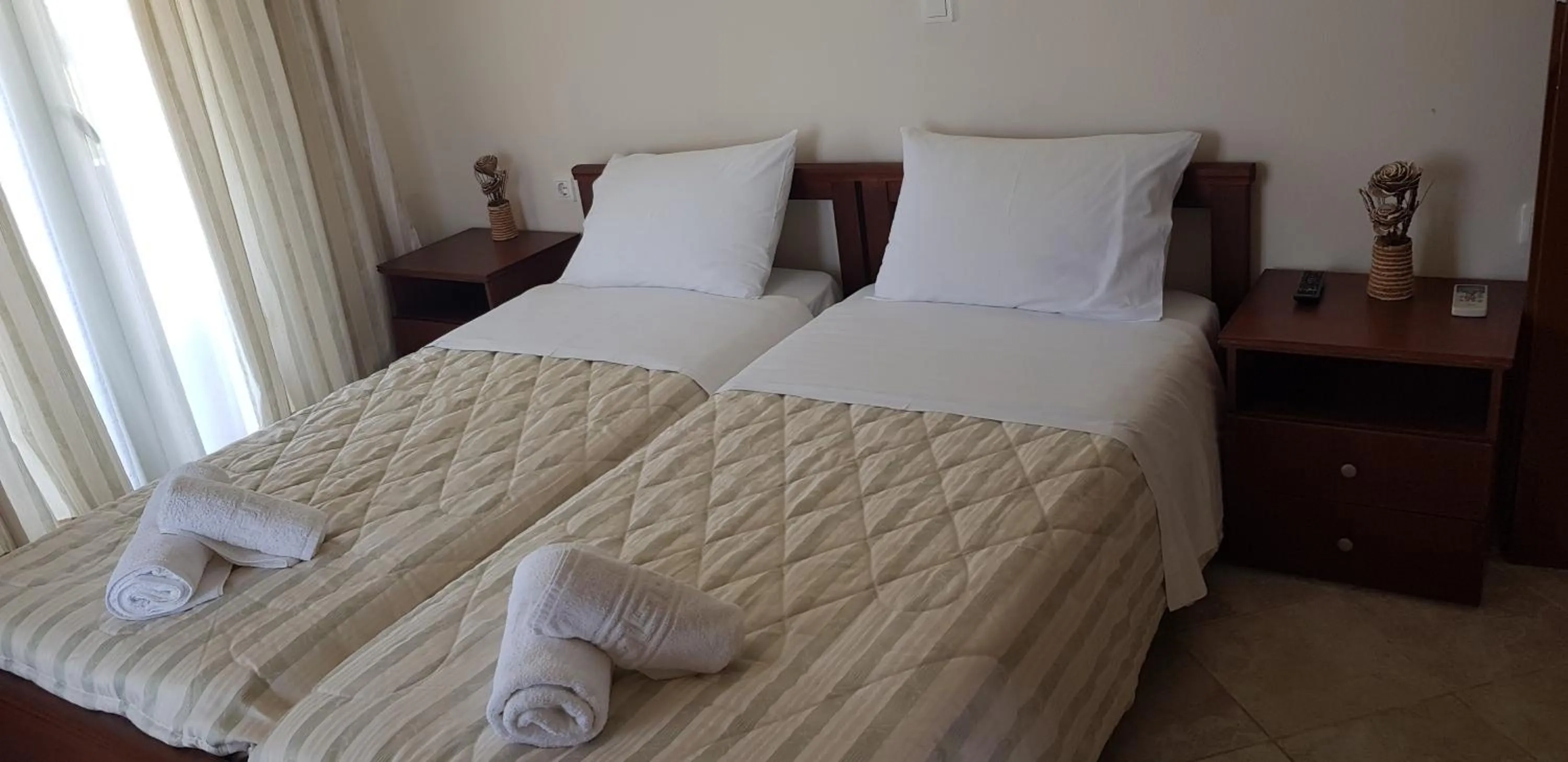 Bed in Georgia Apartments