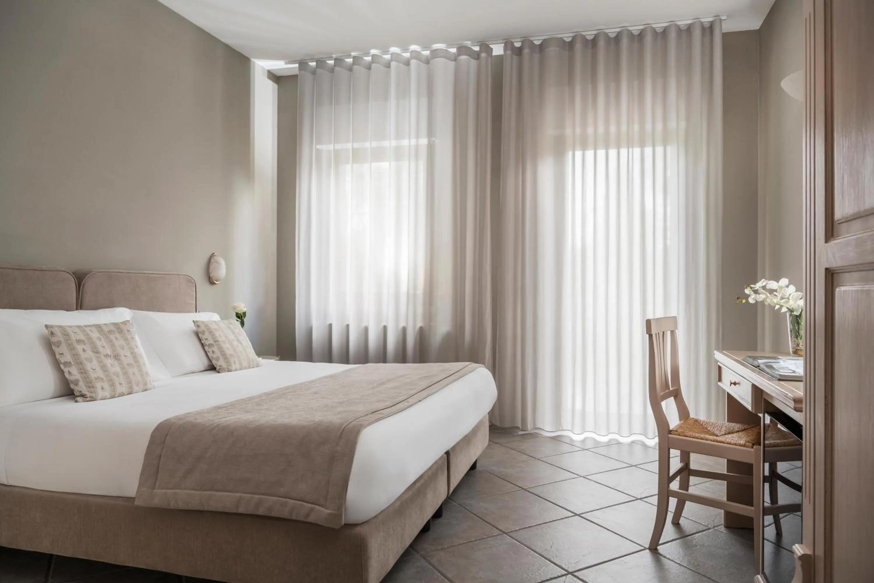 Bedroom, Bed in Hotel Don Luis