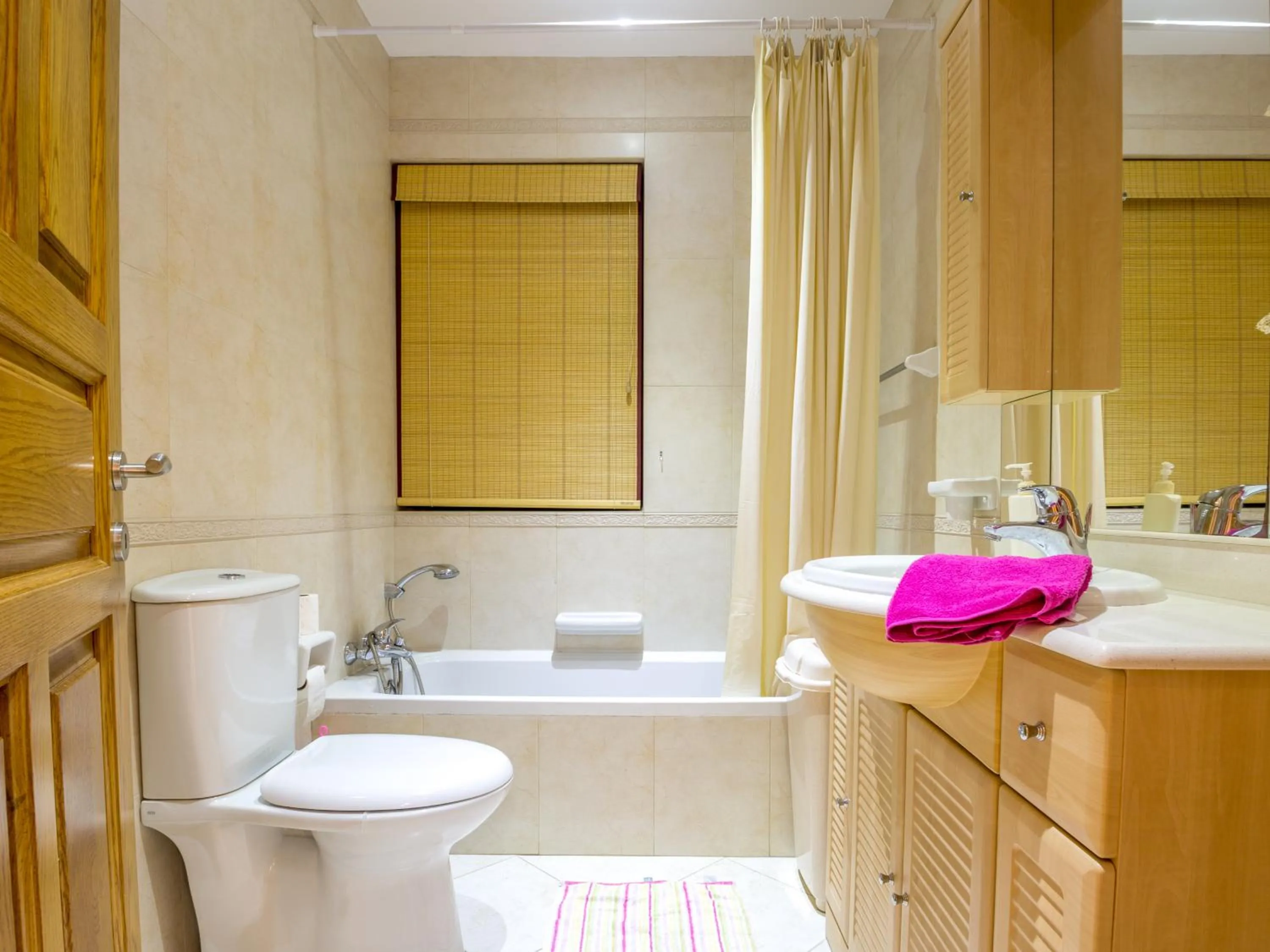 SeaView Apartment in Saint Thomas Bay