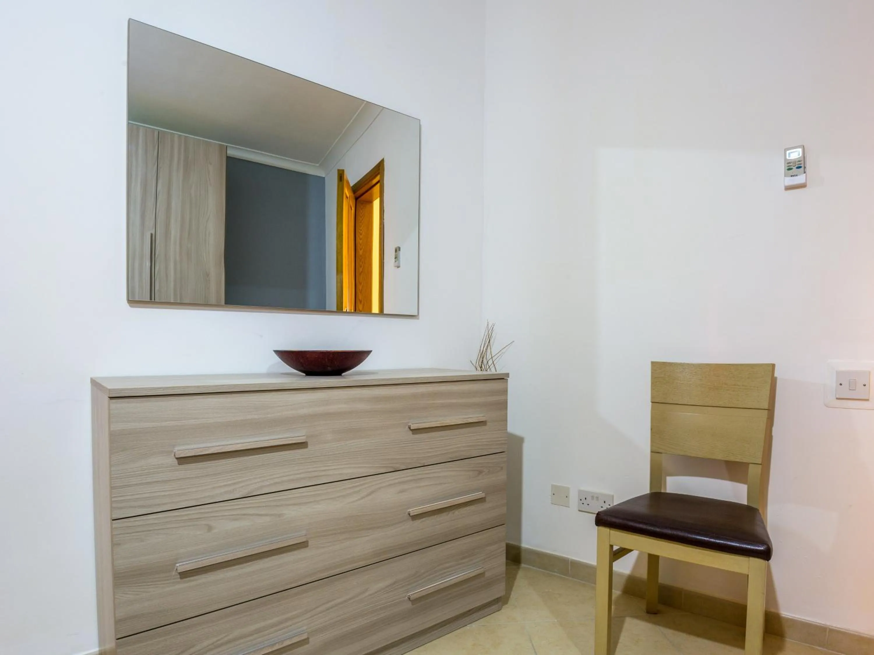 SeaView Apartment in Saint Thomas Bay
