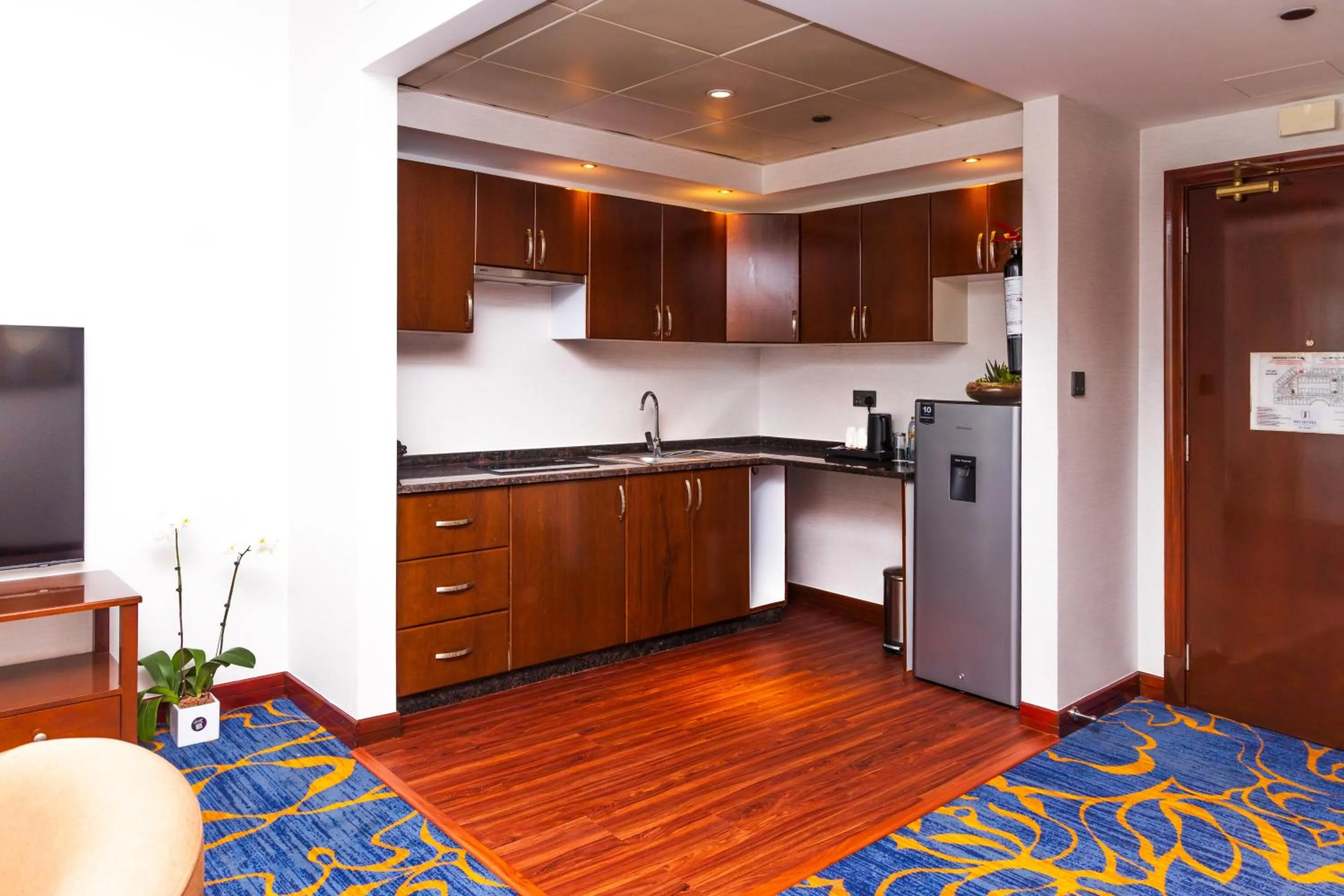 Kitchen or kitchenette in MD Hotel By Gewan