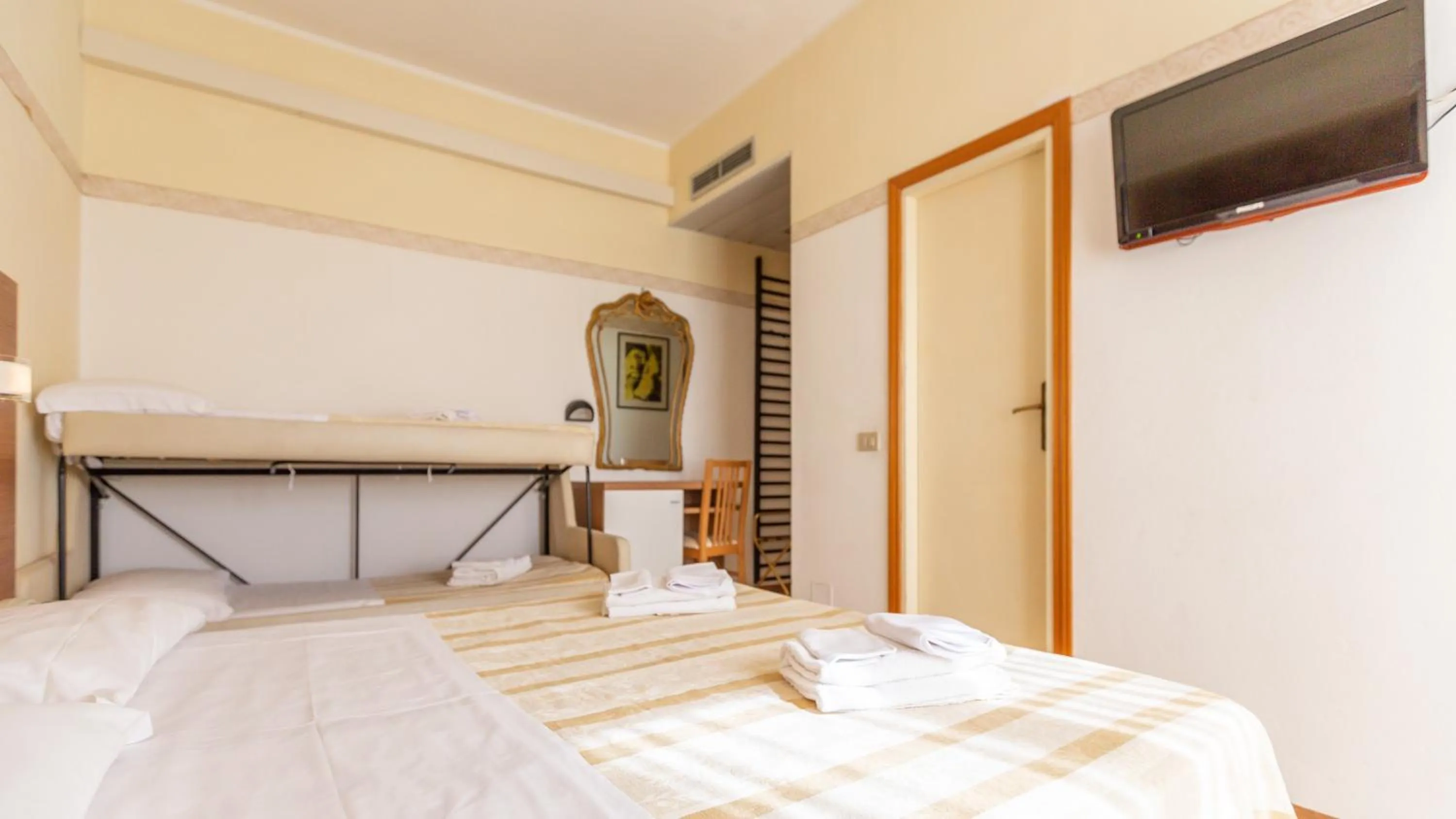 Bedroom, Bed in Hotel Parco Fellini