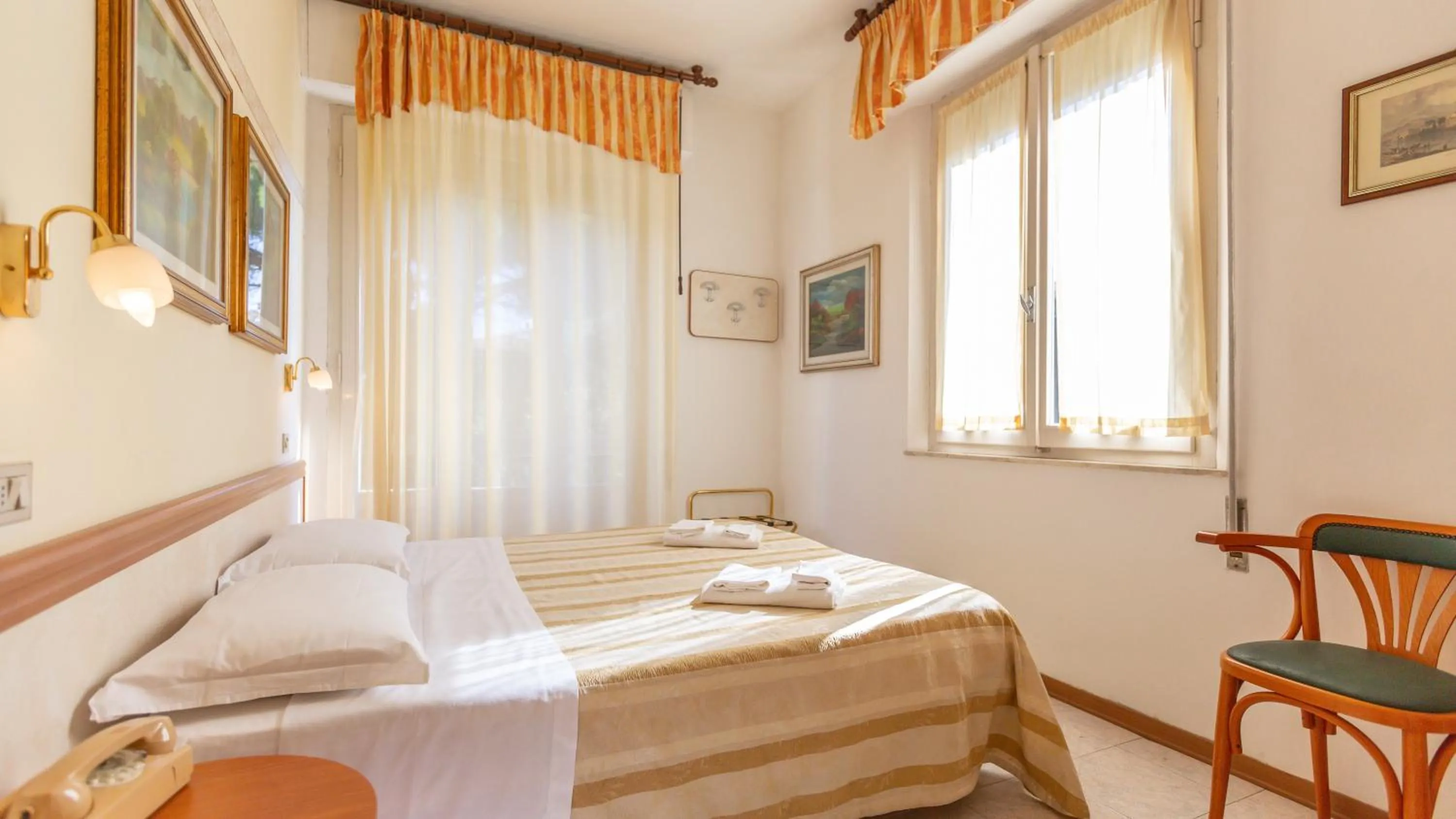 Photo of the whole room, Bed in Hotel Parco Fellini