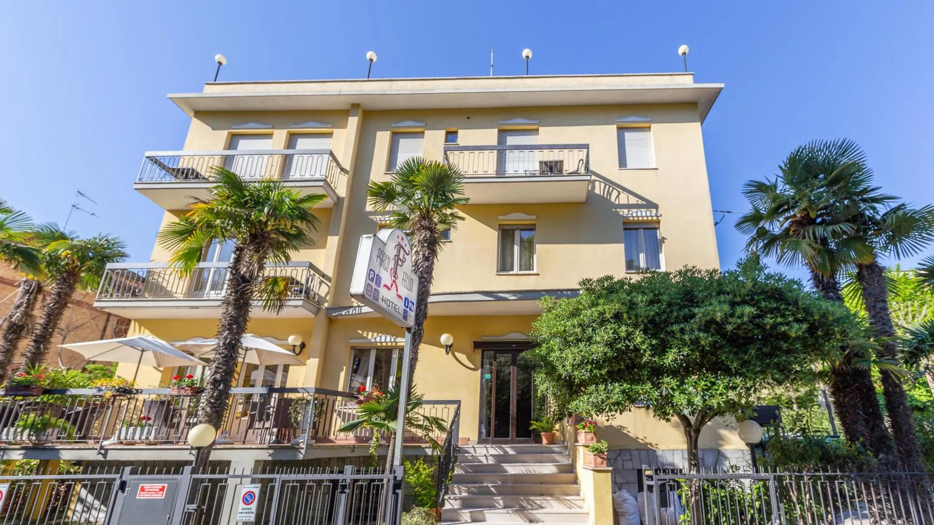 Property building in Hotel Parco Fellini