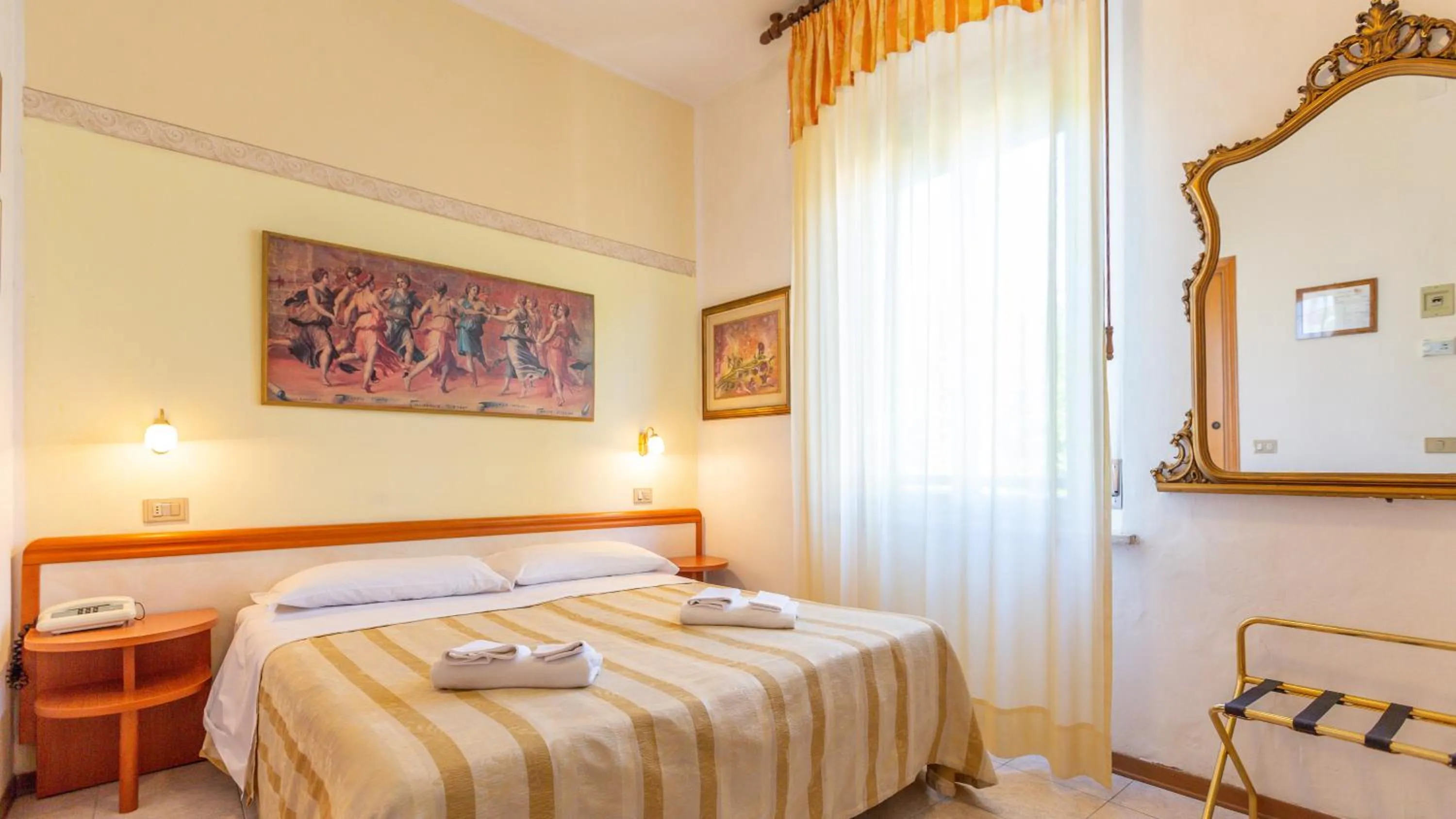 Photo of the whole room, Bed in Hotel Parco Fellini