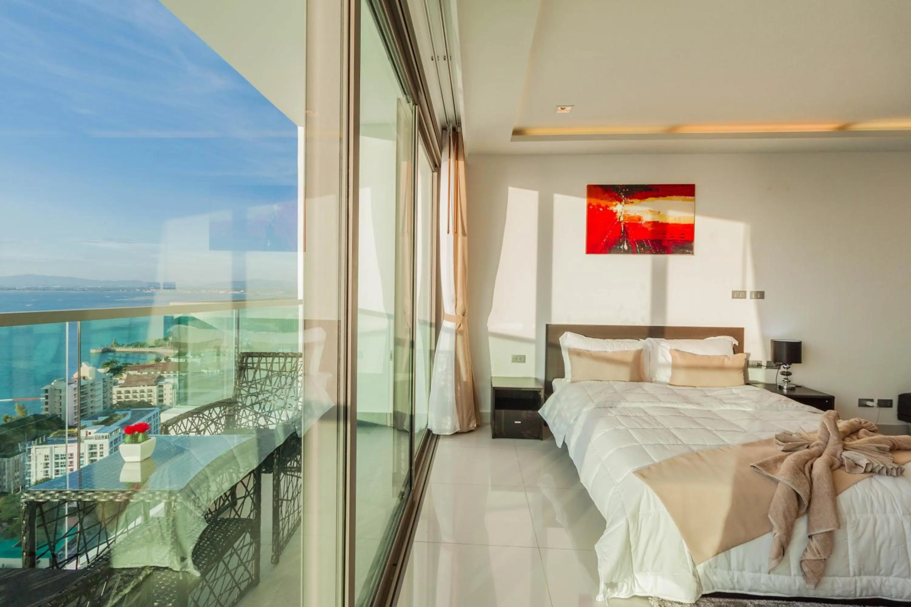 Bedroom, Bed in Wongamat Tower by Pattaya Sunny Rentals