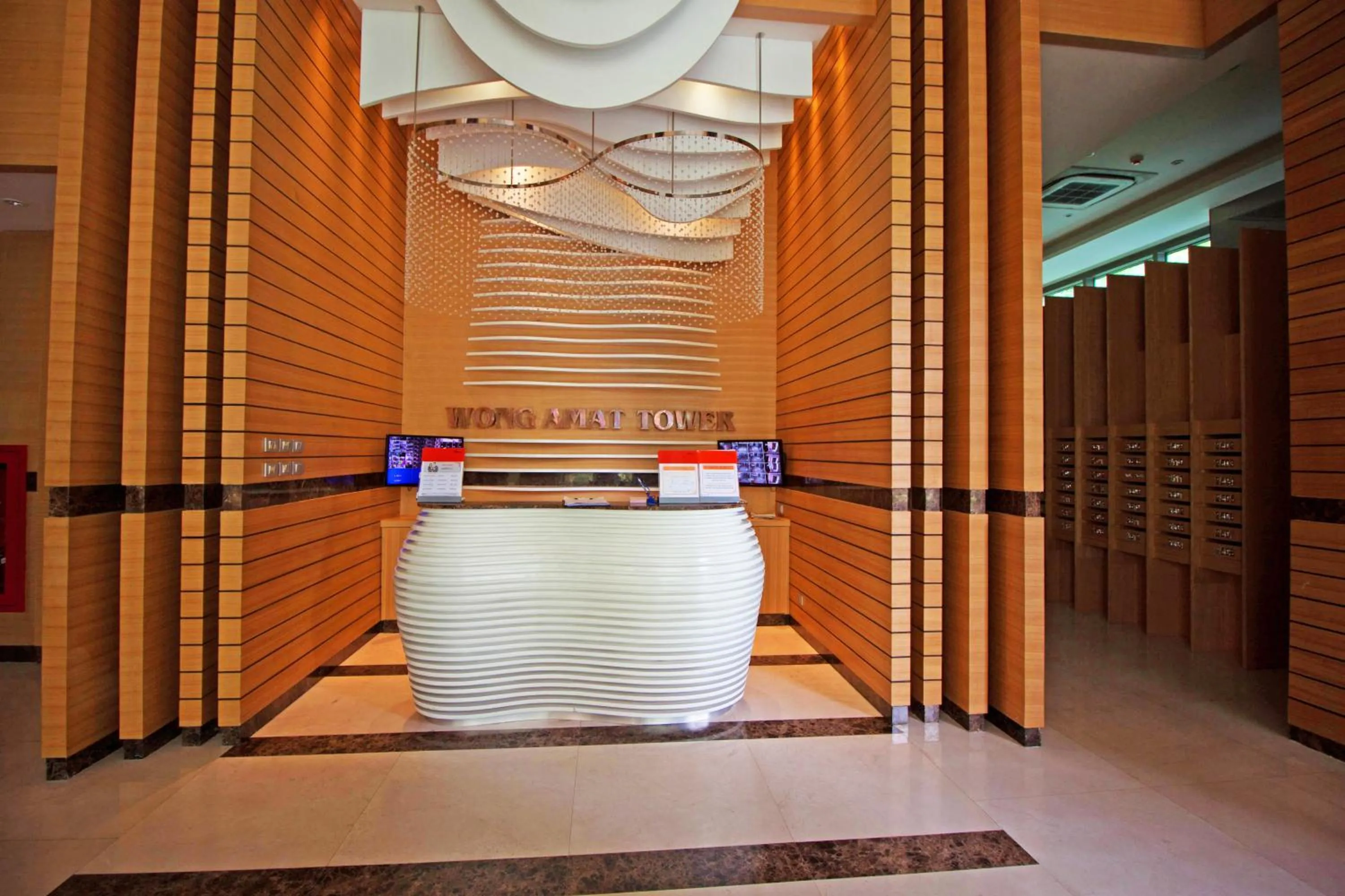 Lobby or reception in Wongamat Tower by Pattaya Sunny Rentals