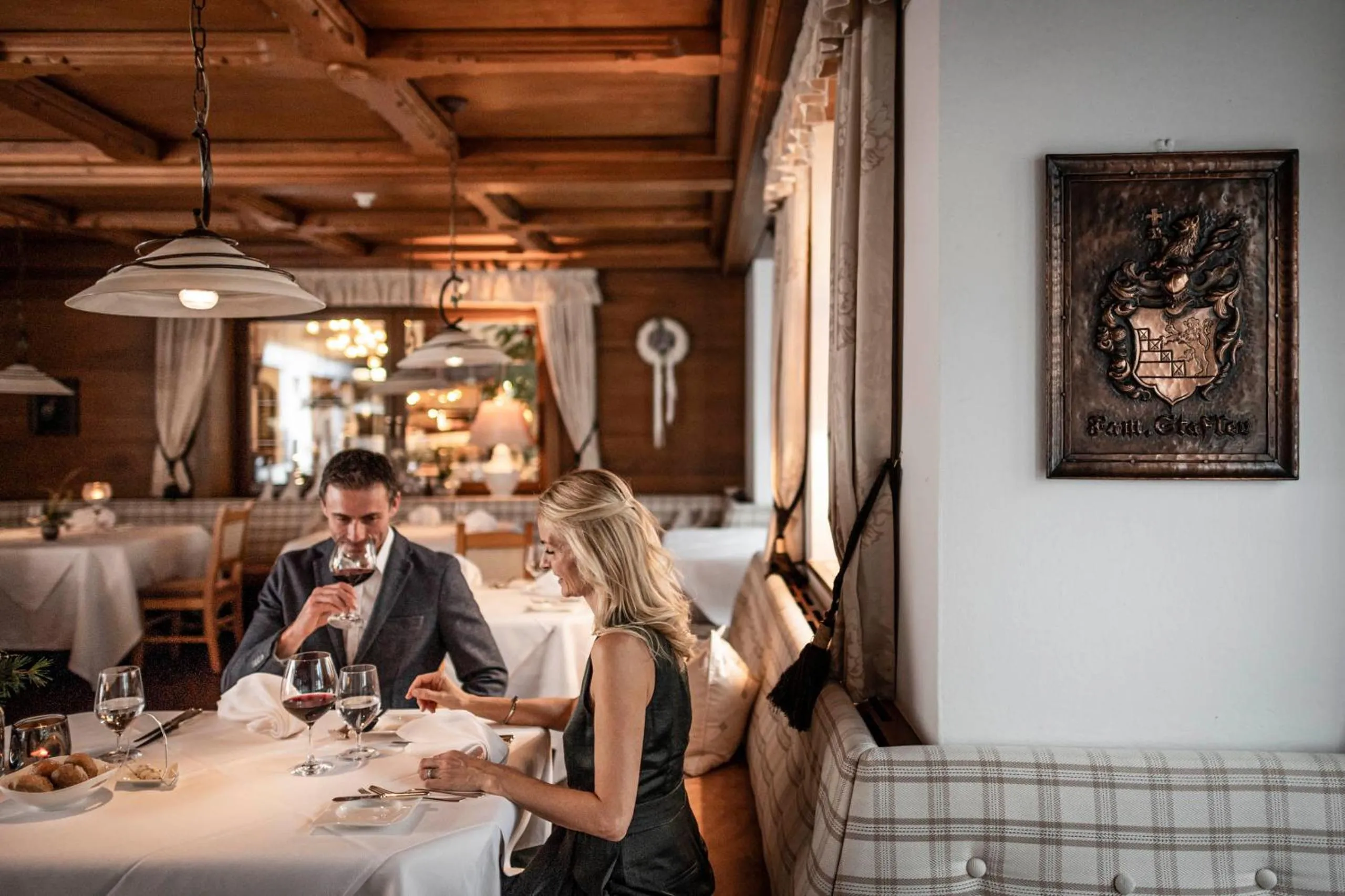 Restaurant/places to eat in Romantik Hotel & Restaurant Stafler