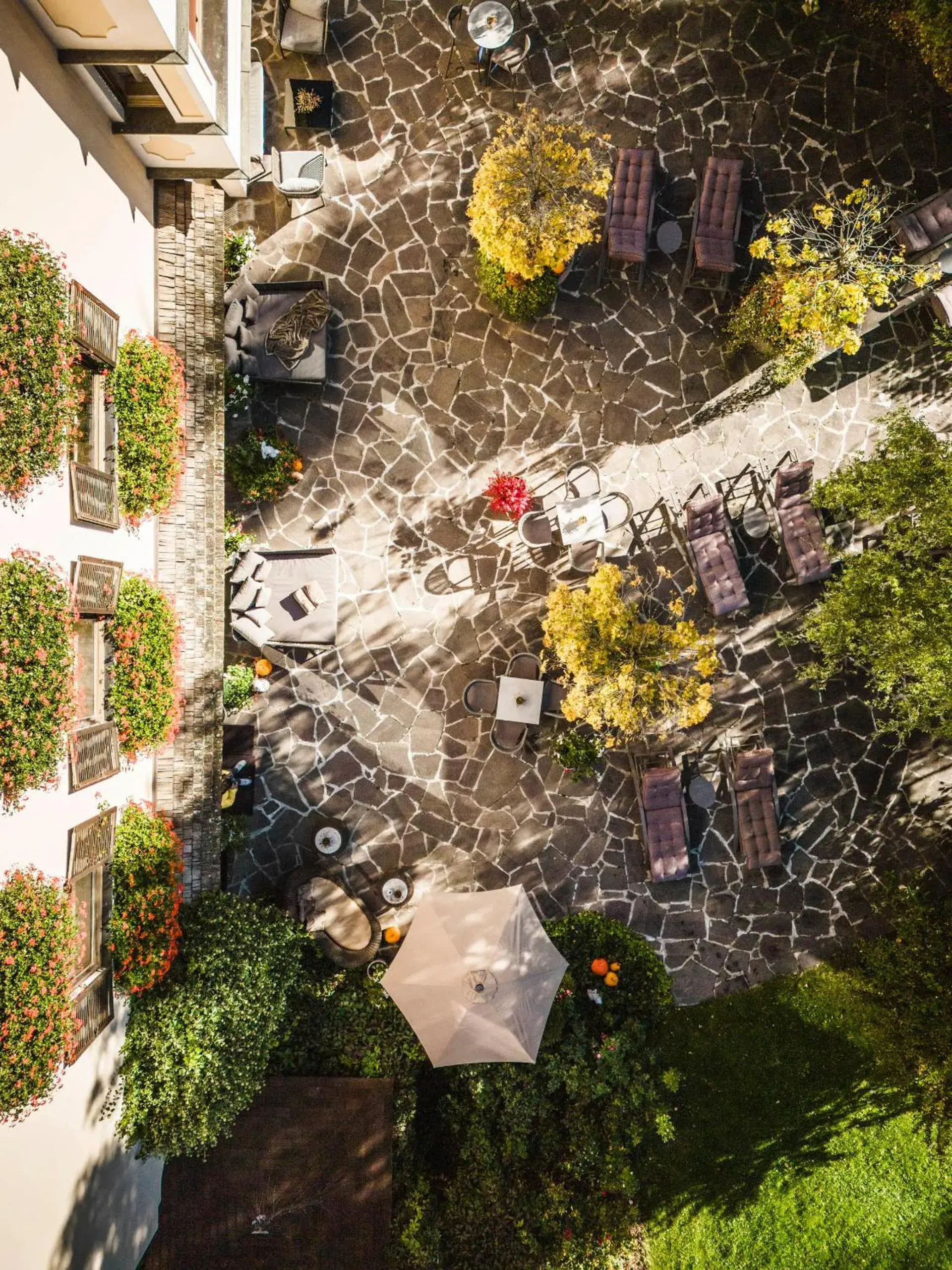 Garden view in Romantik Hotel & Restaurant Stafler Garden view in Romantik Hotel & Restaurant Stafler