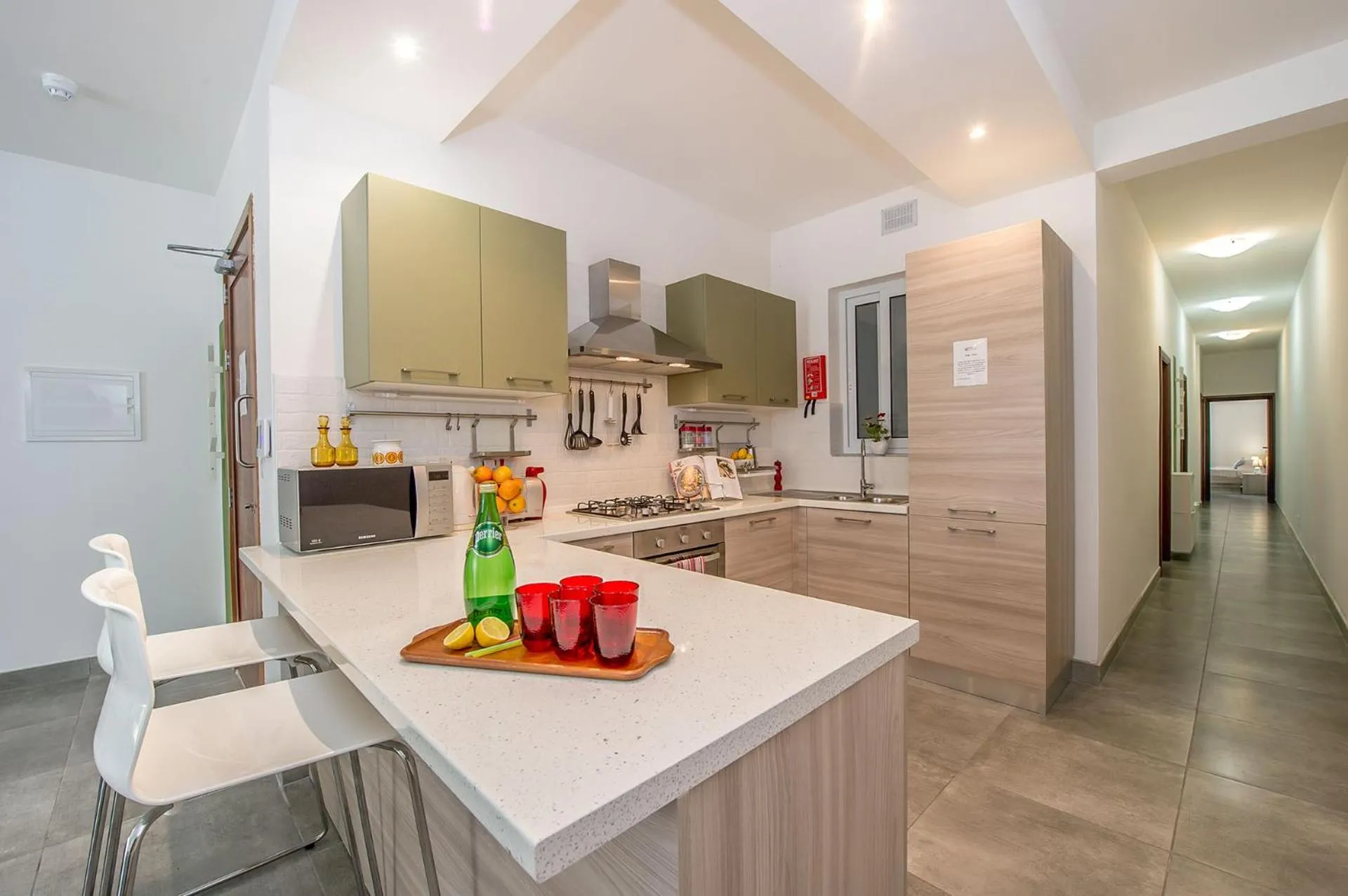 Kitchen or kitchenette in Hillock Residence Apartments