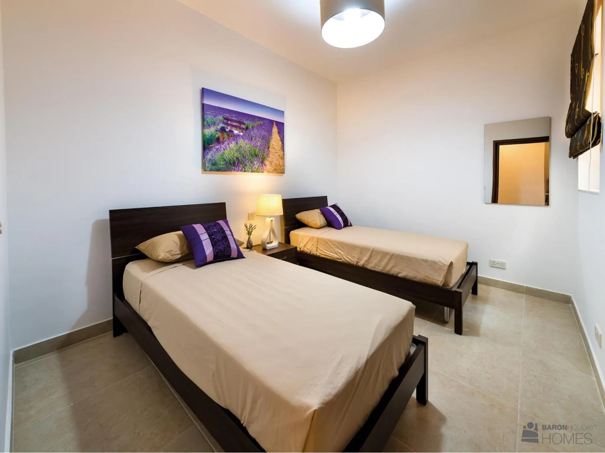 Bedroom, Bed in Hillock Residence Apartments
