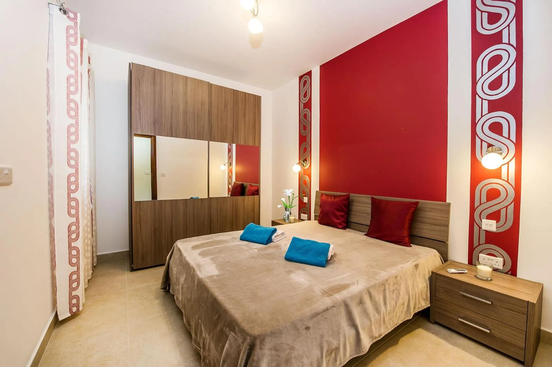 Bed in Hillock Residence Apartments