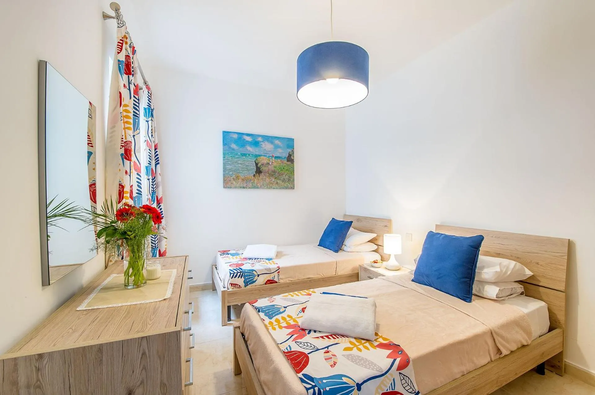 Bed in Hillock Residence Apartments