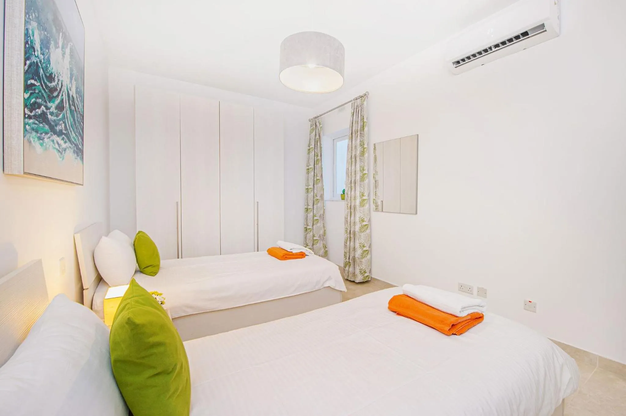 Bed in Hillock Residence Apartments