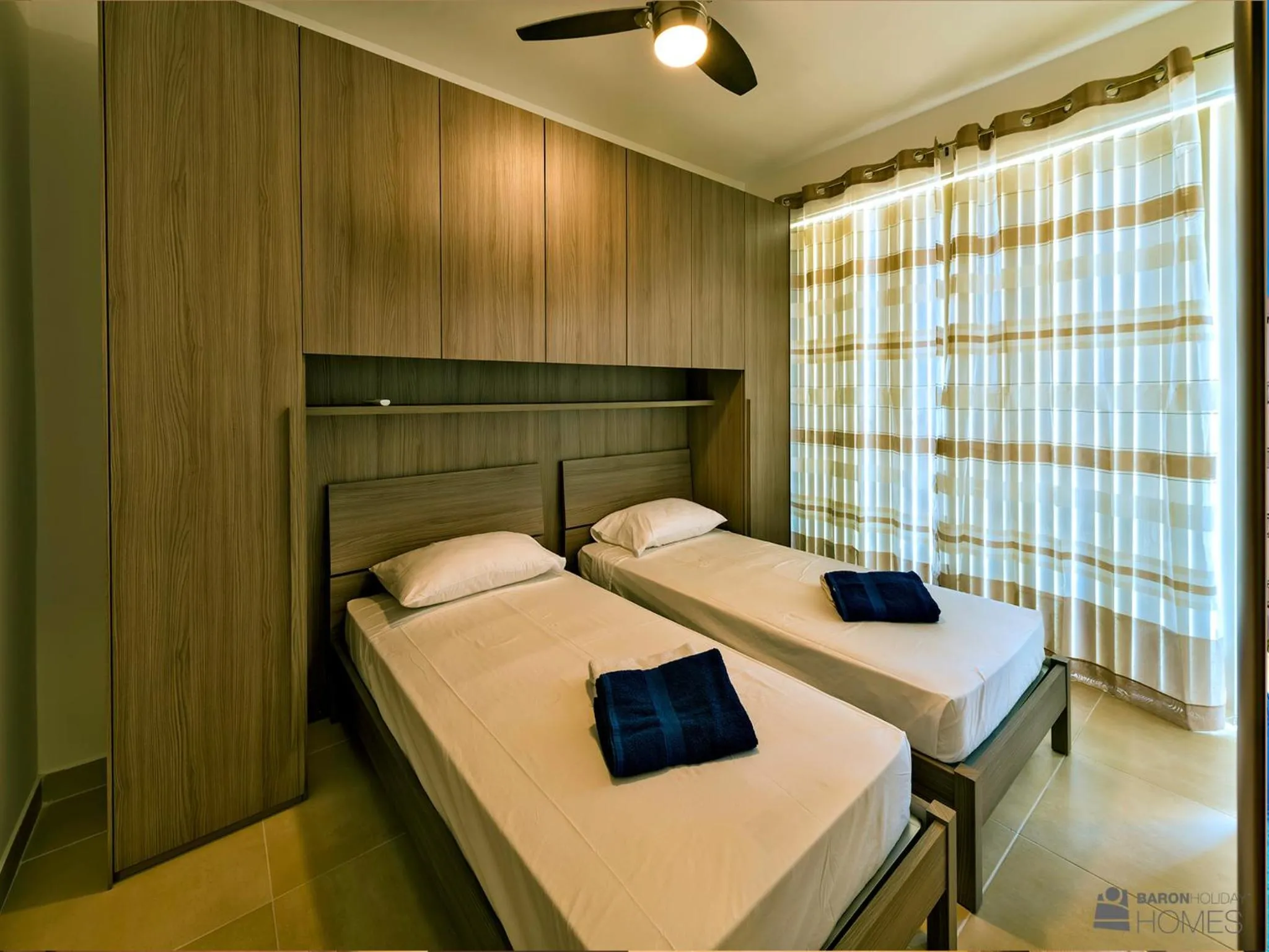 Bedroom, Bed in Hillock Residence Apartments