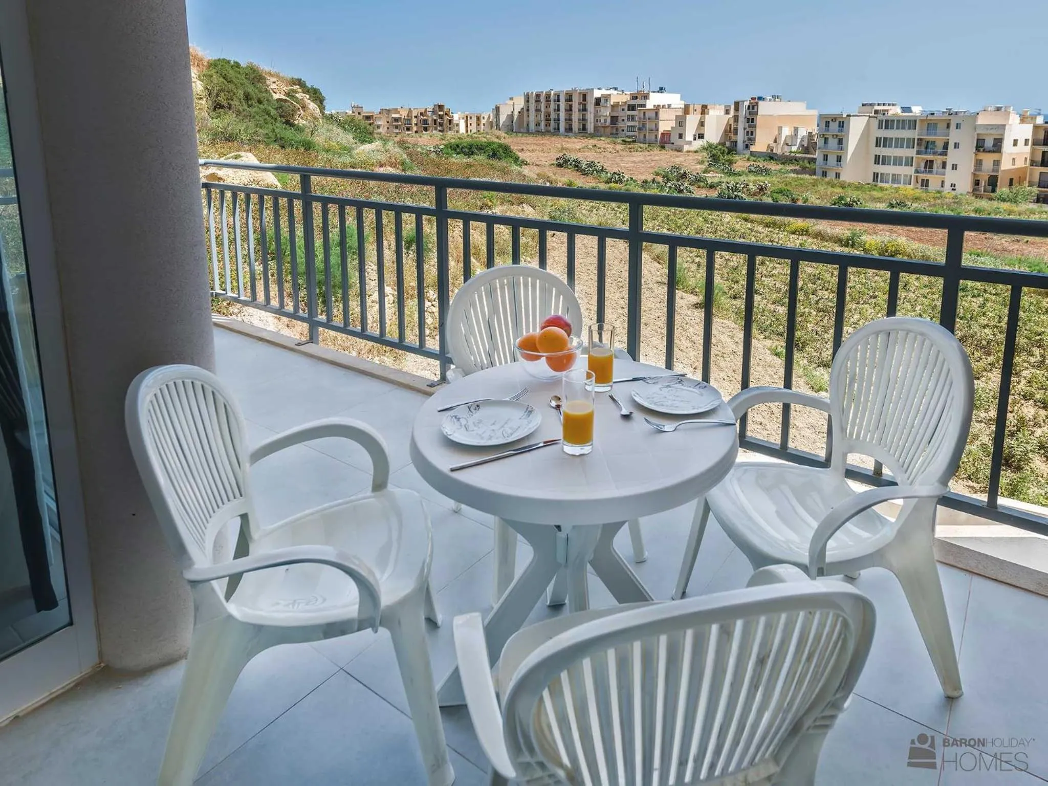 Balcony/Terrace in Hillock Residence Apartments