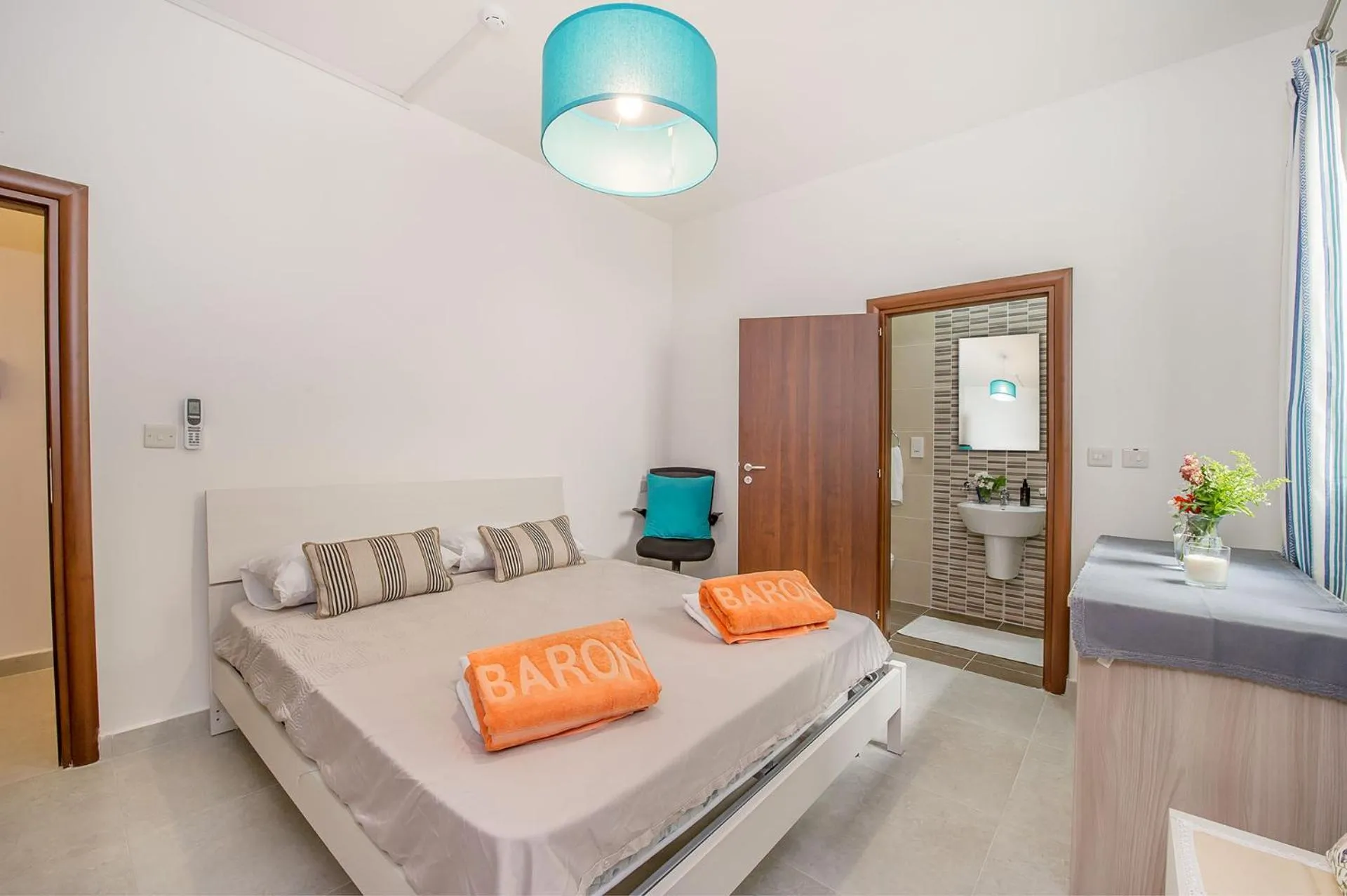 Bed in Hillock Residence Apartments
