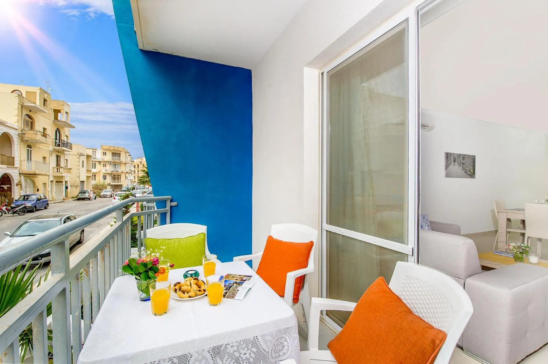 Balcony/Terrace in Hillock Residence Apartments