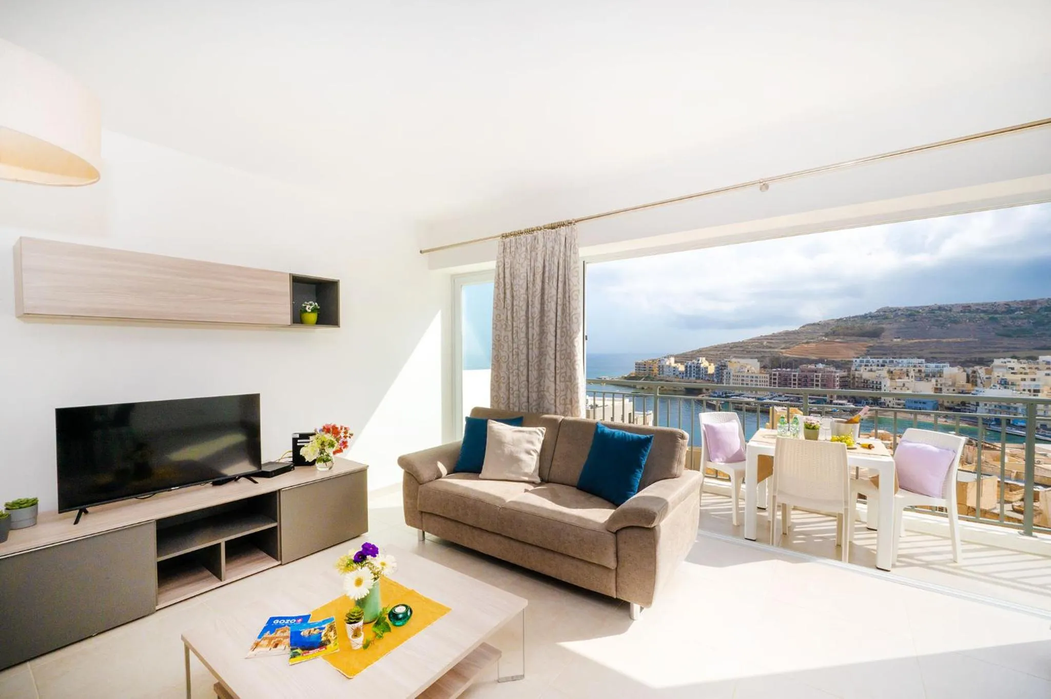 Hillock Residence Apartments