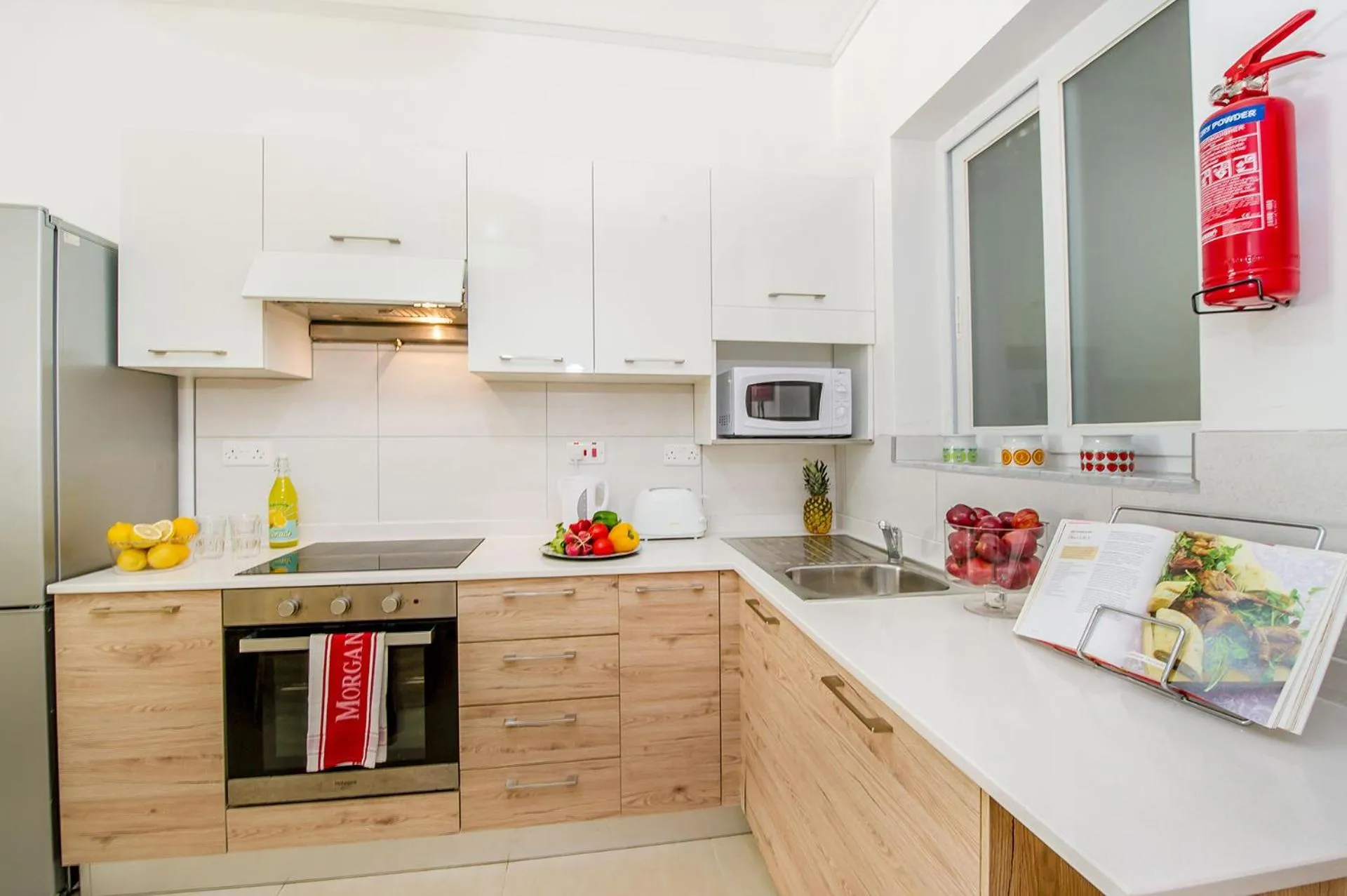 Kitchen or kitchenette in Hillock Residence Apartments