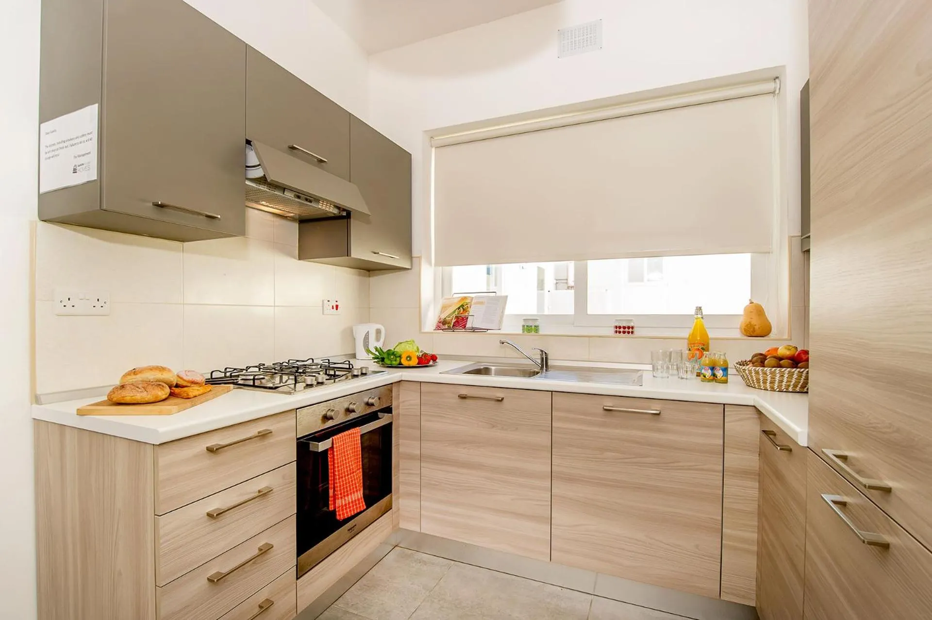 Kitchen or kitchenette in Hillock Residence Apartments