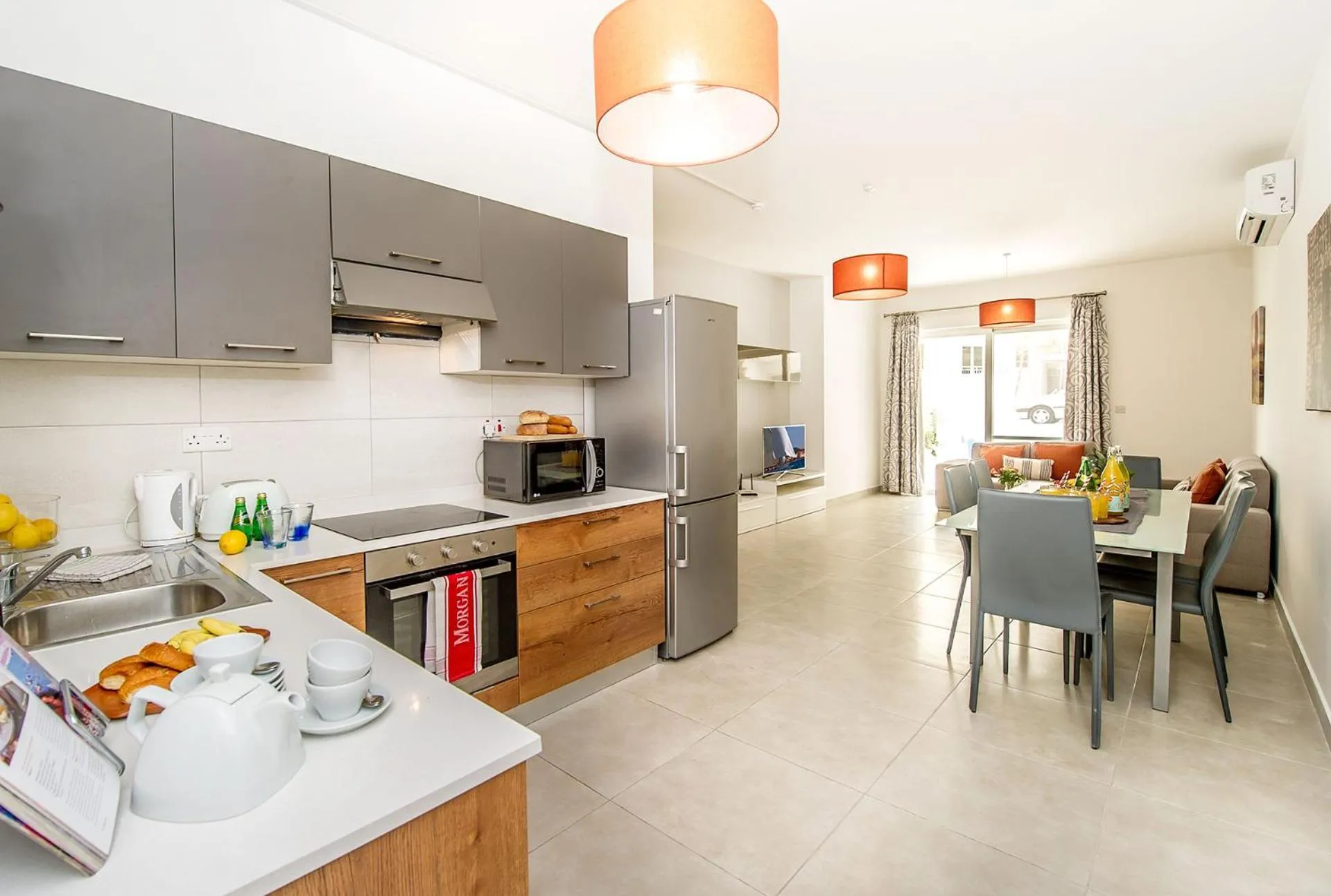 Kitchen or kitchenette in Hillock Residence Apartments