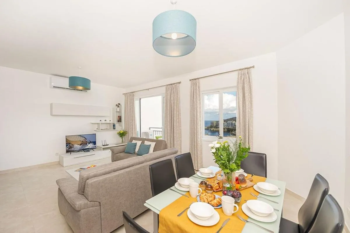 Other in Hillock Residence Apartments