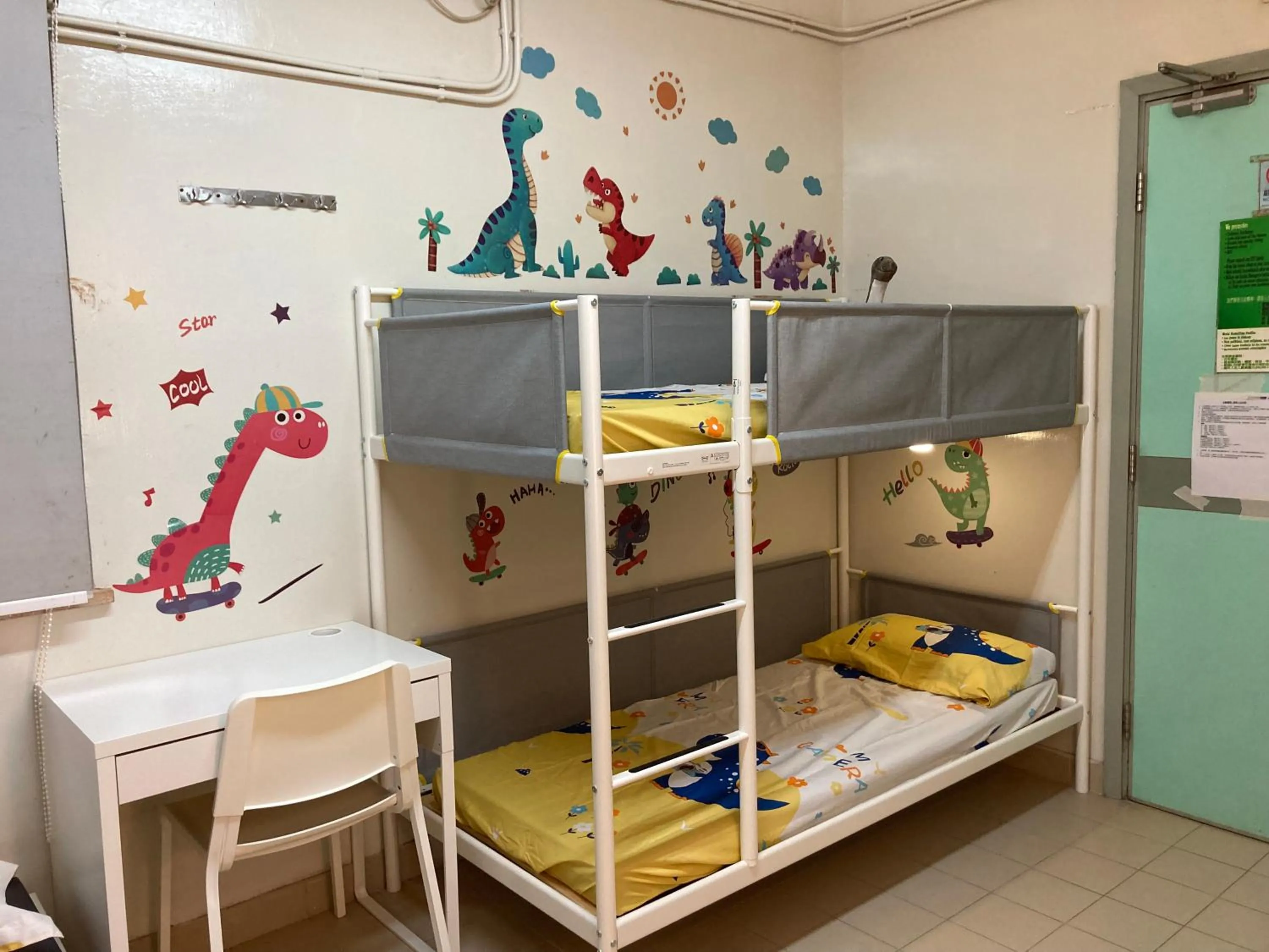 Bed in YHA Ngong Ping SG Davis Youth Hostel