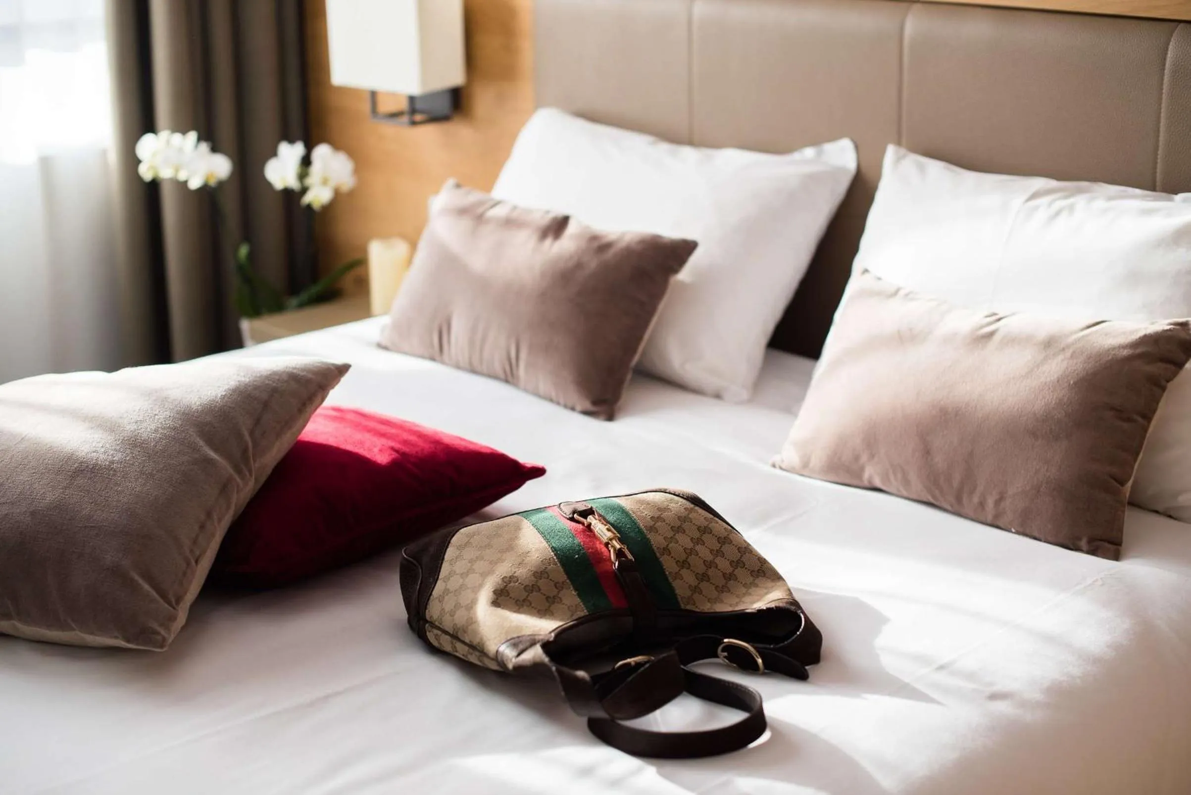 Bedroom, Bed in Le Lodge Brit Hotel Strasbourg Zenith