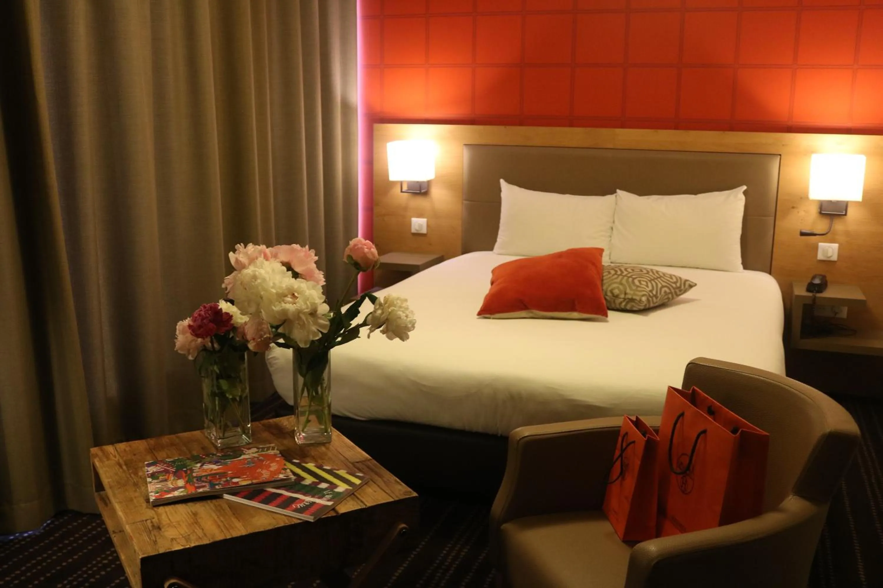 Property building, Bed in Le Lodge Brit Hotel Strasbourg Zenith