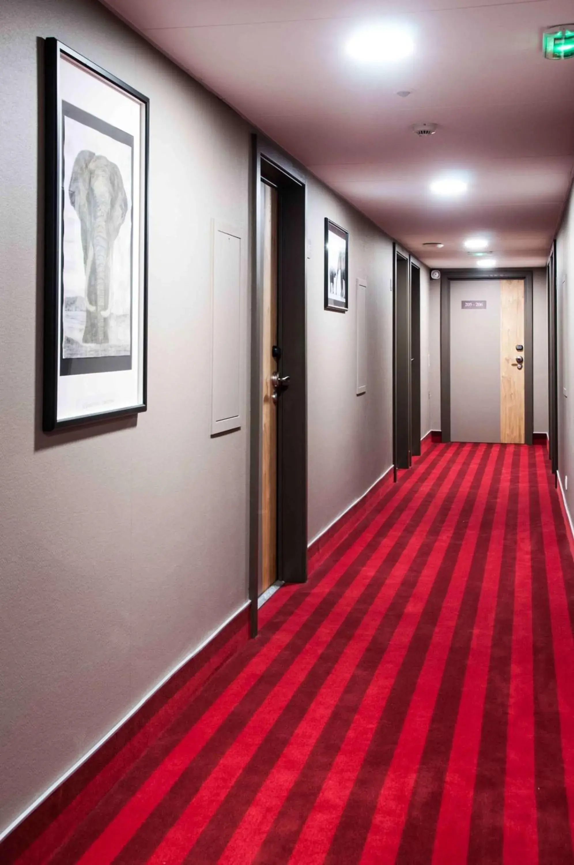 Lobby or reception in Brit Hotel Strasbourg Le Lodge Lobby or reception in Brit Hotel Strasbourg Le Lodge