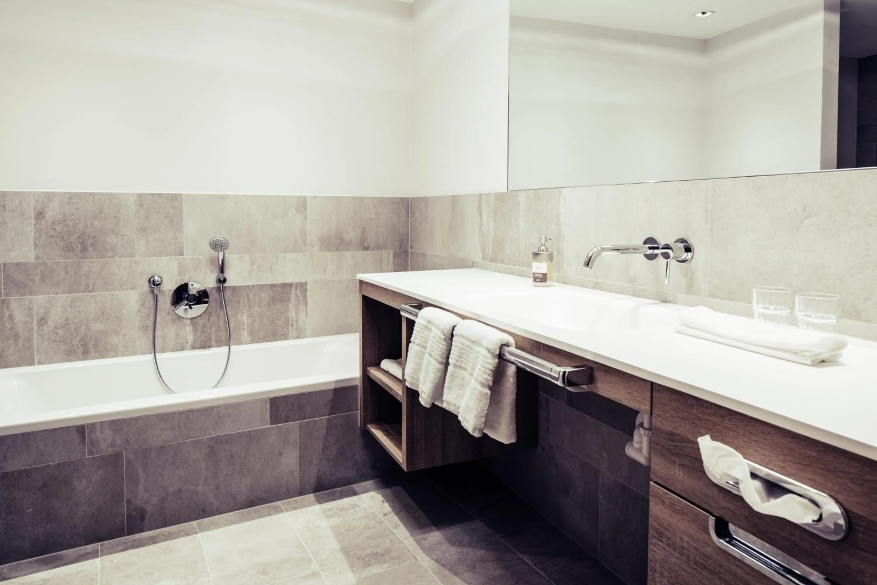 Bathroom in Biohotel Bergzeit